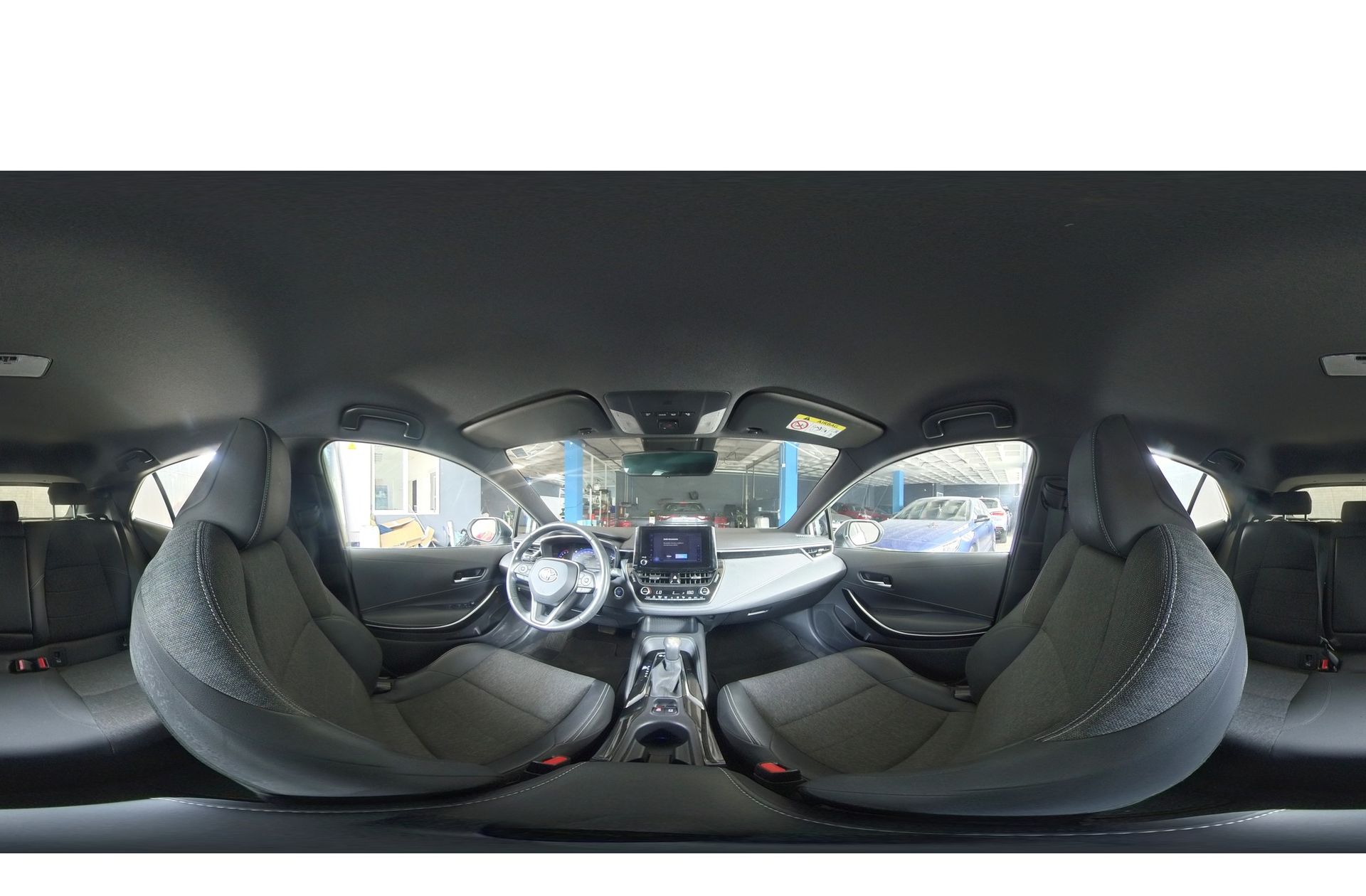 Toyota Corolla 1.8 125H Style E-CVT - foto 35