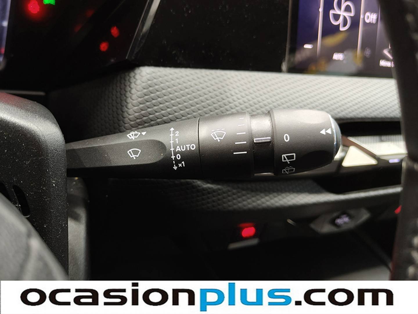 Foto DS DS 4 DS DS4 BlueHDi 130 Trocadero Auto (130 CV)