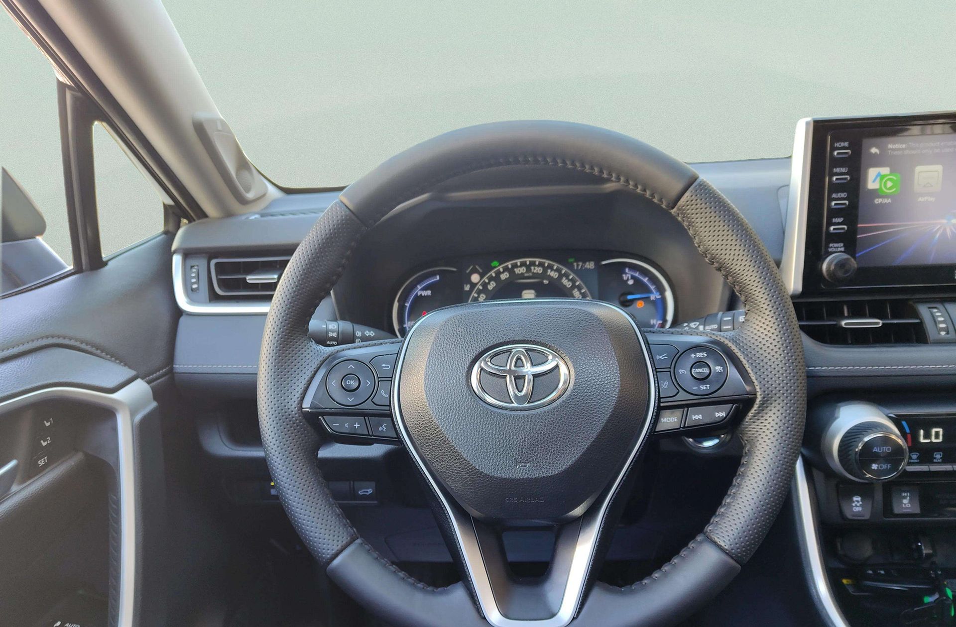 Toyota RAV4 2.5l hybrid Luxury - foto 32