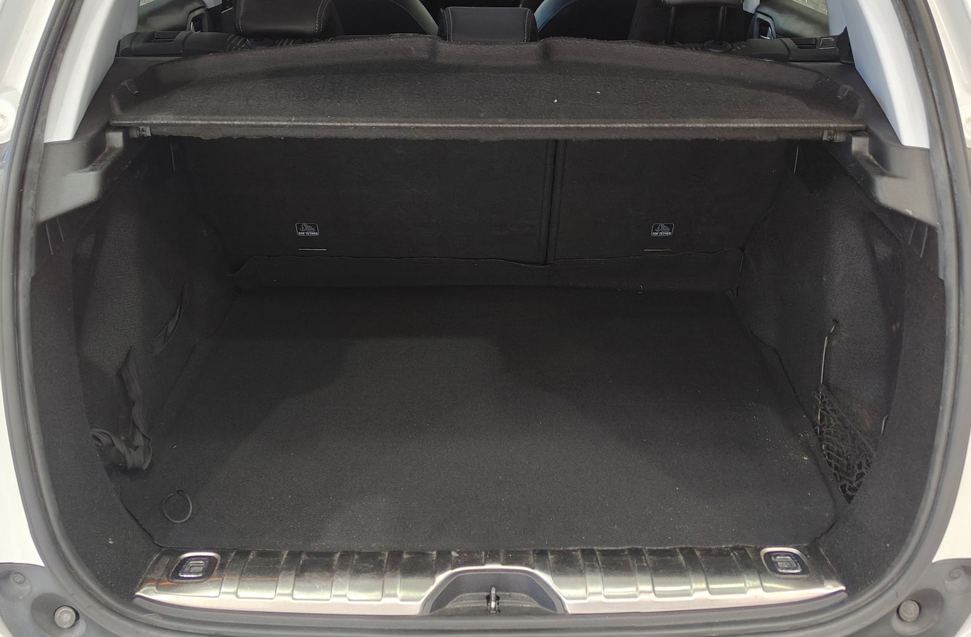 Peugeot 2008 BlueHDi 100 Allure - foto 14