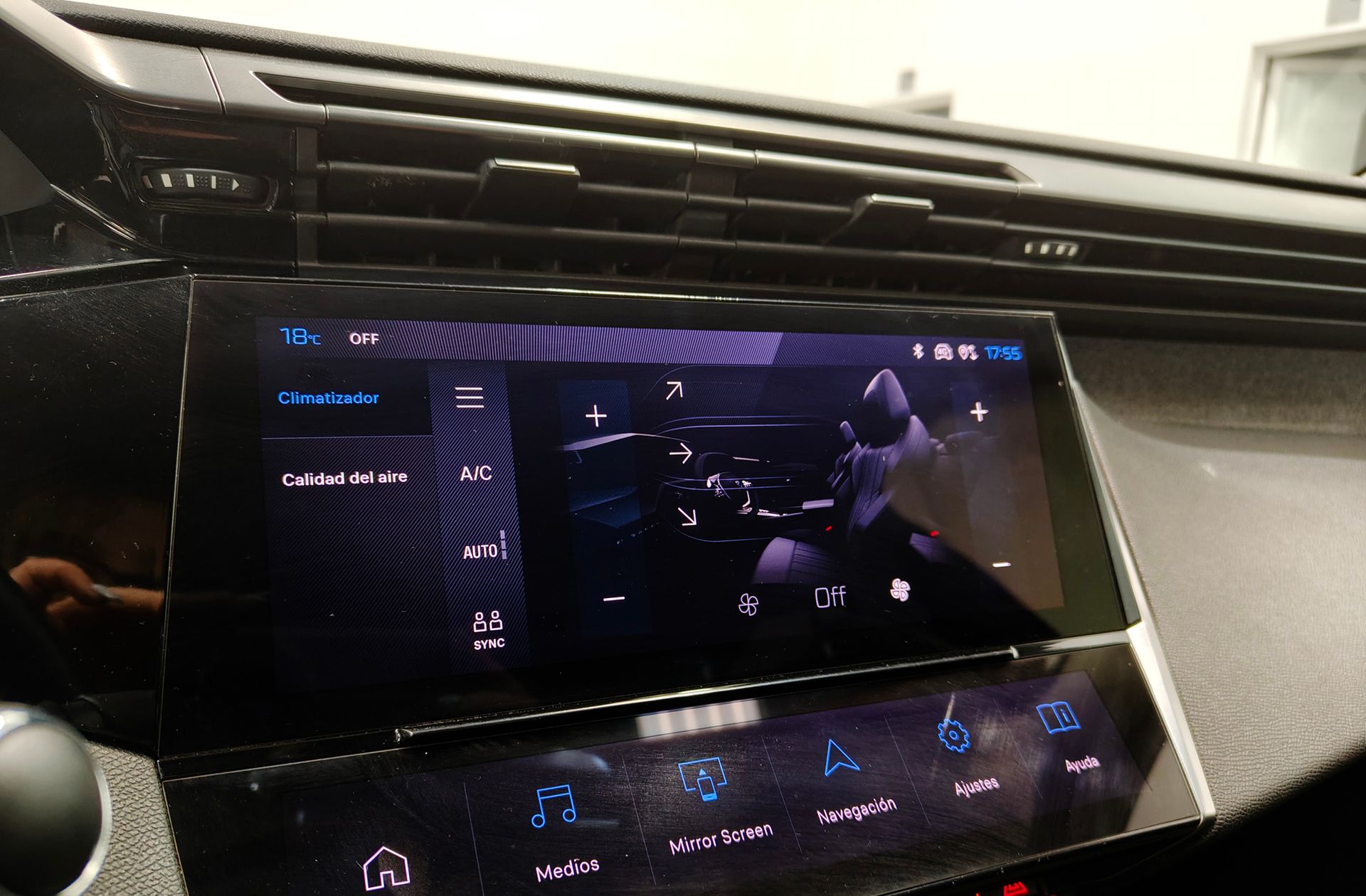 Peugeot 308 Allure Pack BlueHDi 130 EAT8 - foto 36