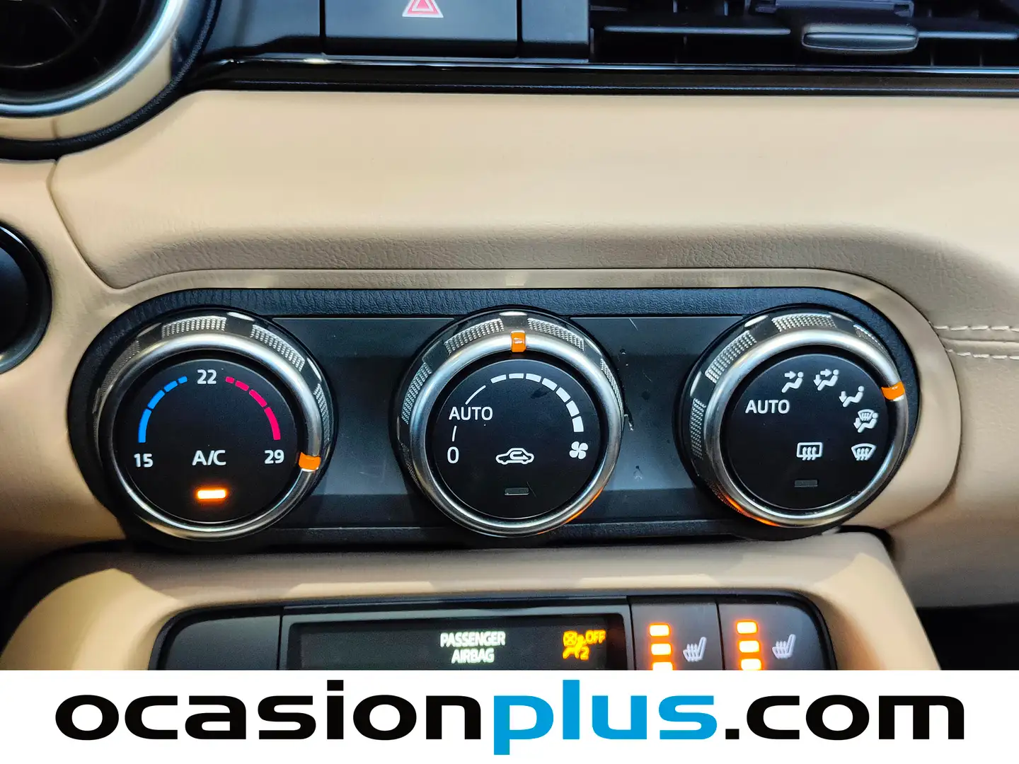 Foto Mazda MX-5 Mazda MX-5 2.0 SKYACTIV-G Kazari (184 CV)