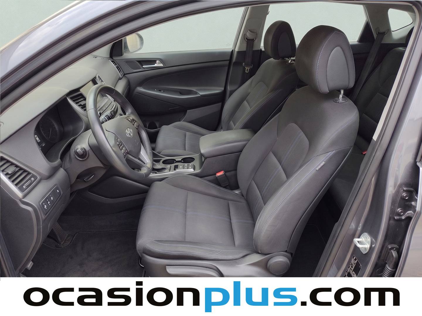 Foto asientos delanteros Hyundai Tucson Hyundai Tucson 1.6 GDI BlueDrive Essence 4x2 (131 CV)