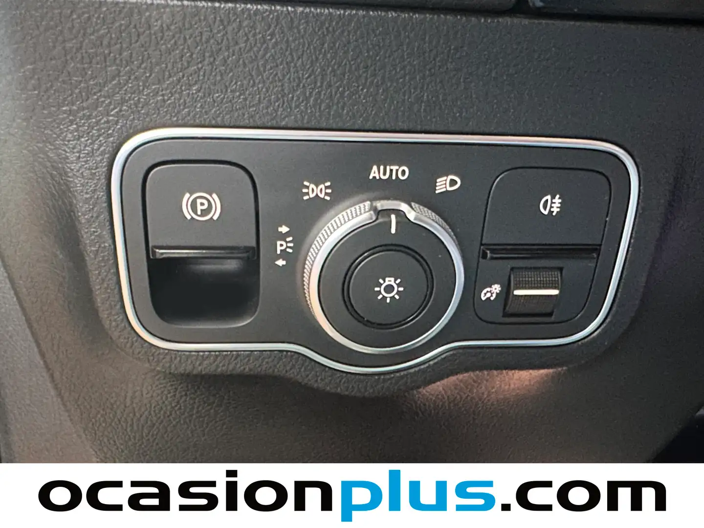 Foto Mercedes GLA Mercedes-Benz GLA 250 4Matic (224 CV) Pack AMG