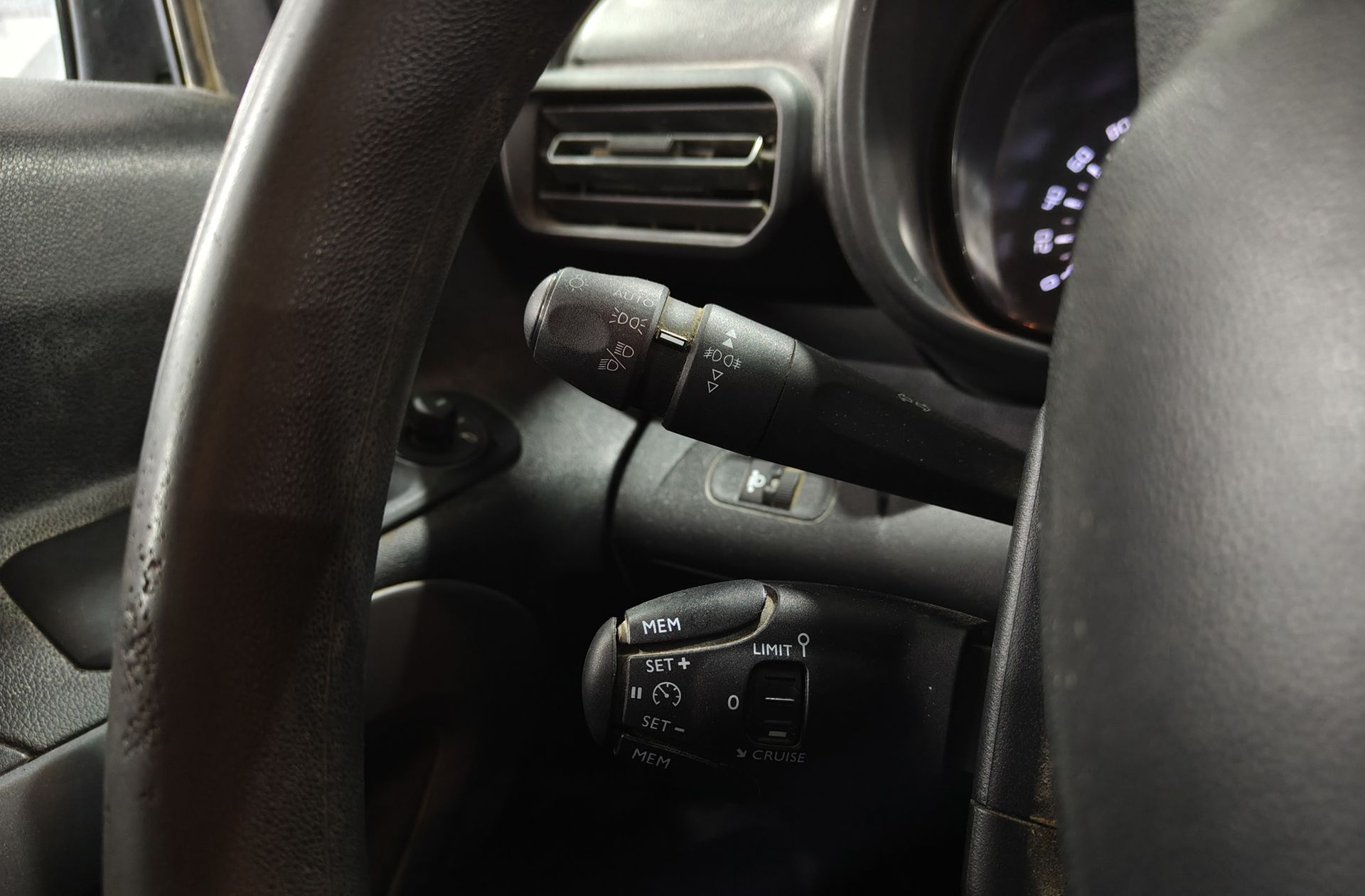 Toyota Proace City 1.5 D VX L1 - foto 21
