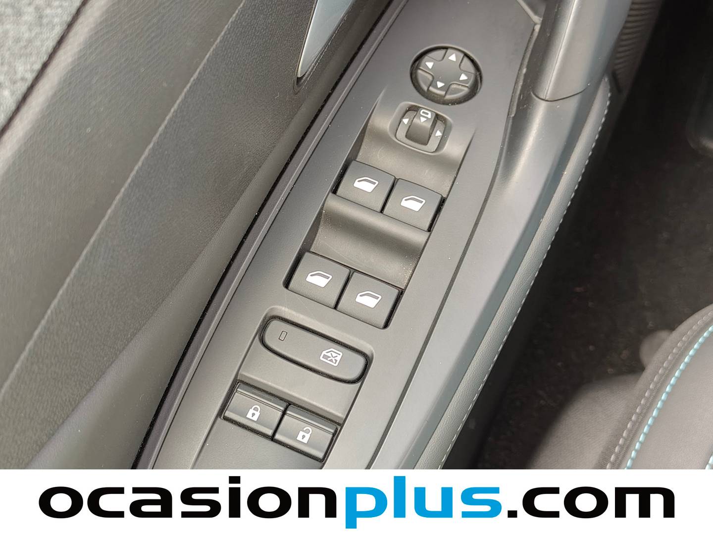 Peugeot 408 Peugeot 408 Allure Hybrid eDCS6 (136 CV) de segunda mano