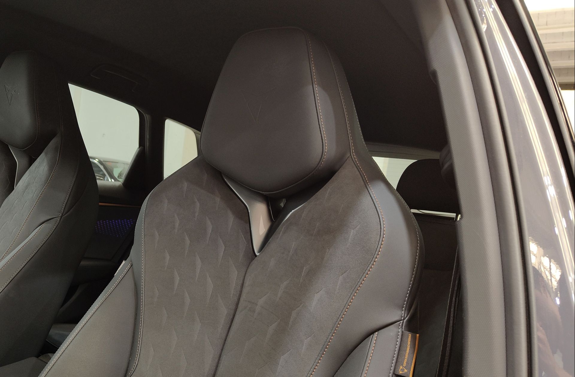 Cupra Terramar 1.5 eTSI DSG - foto 6