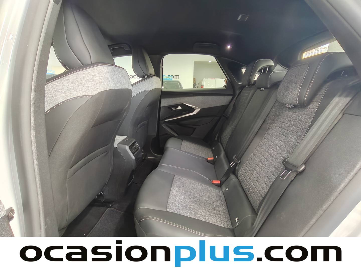 Foto asientos traseros Peugeot 3008 Hybrid Peugeot 3008 Hybrid 145 Allure eDCS6 (145 CV)