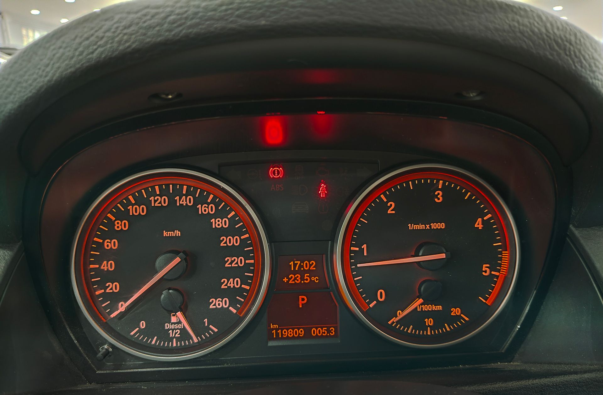 BMW X1 sDrive18d - foto 23