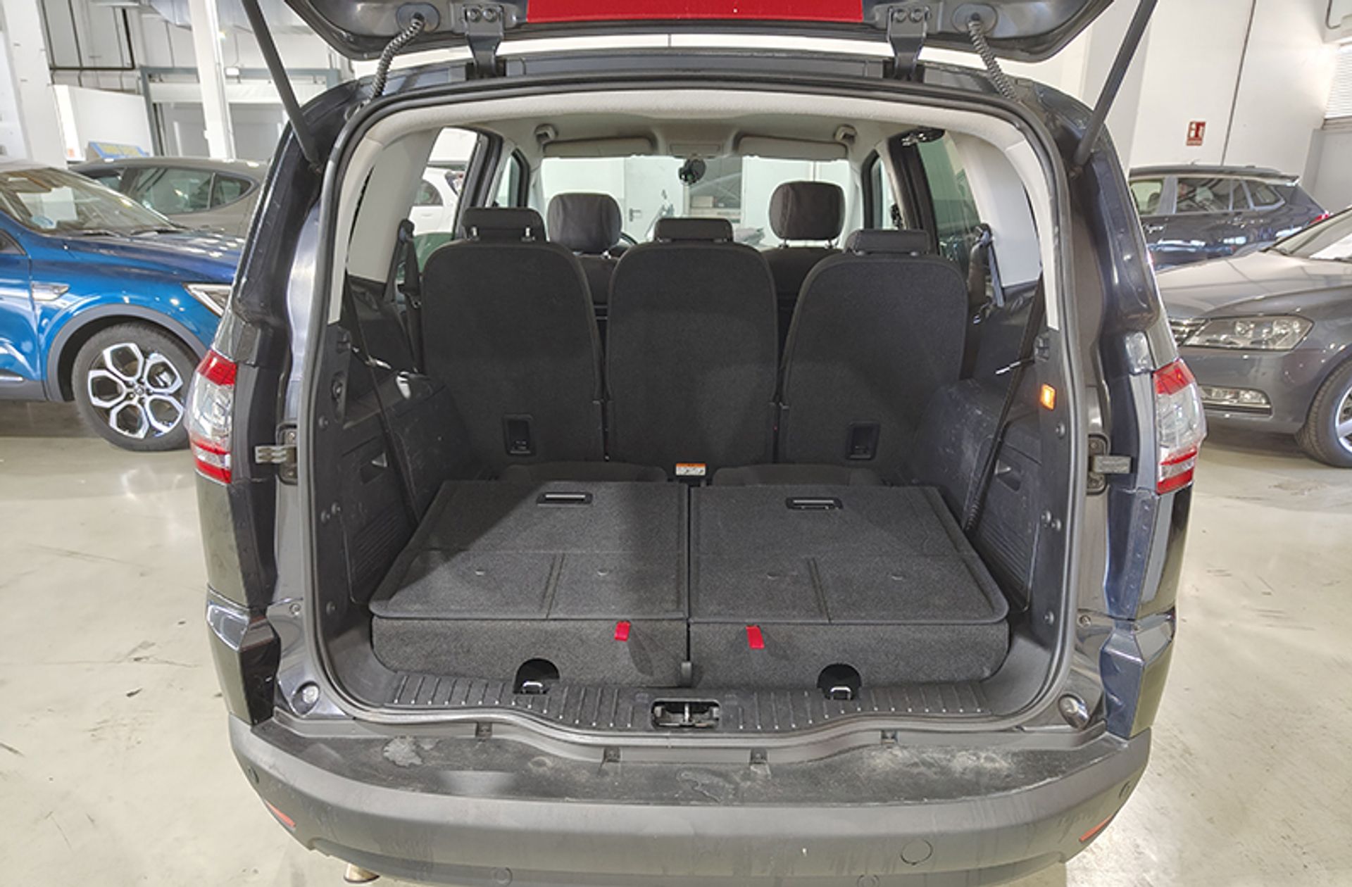 Ford S-Max 2.0 TDCi Trend Powershift 7 plazas - foto 14