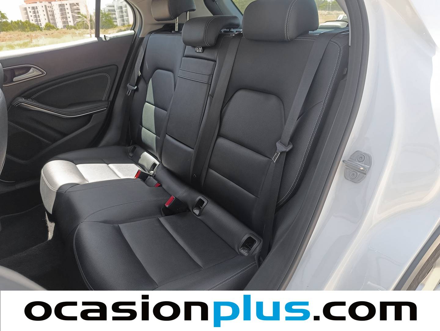 Foto asientos traseros Mercedes GLA Mercedes GLA 200 (156 CV)