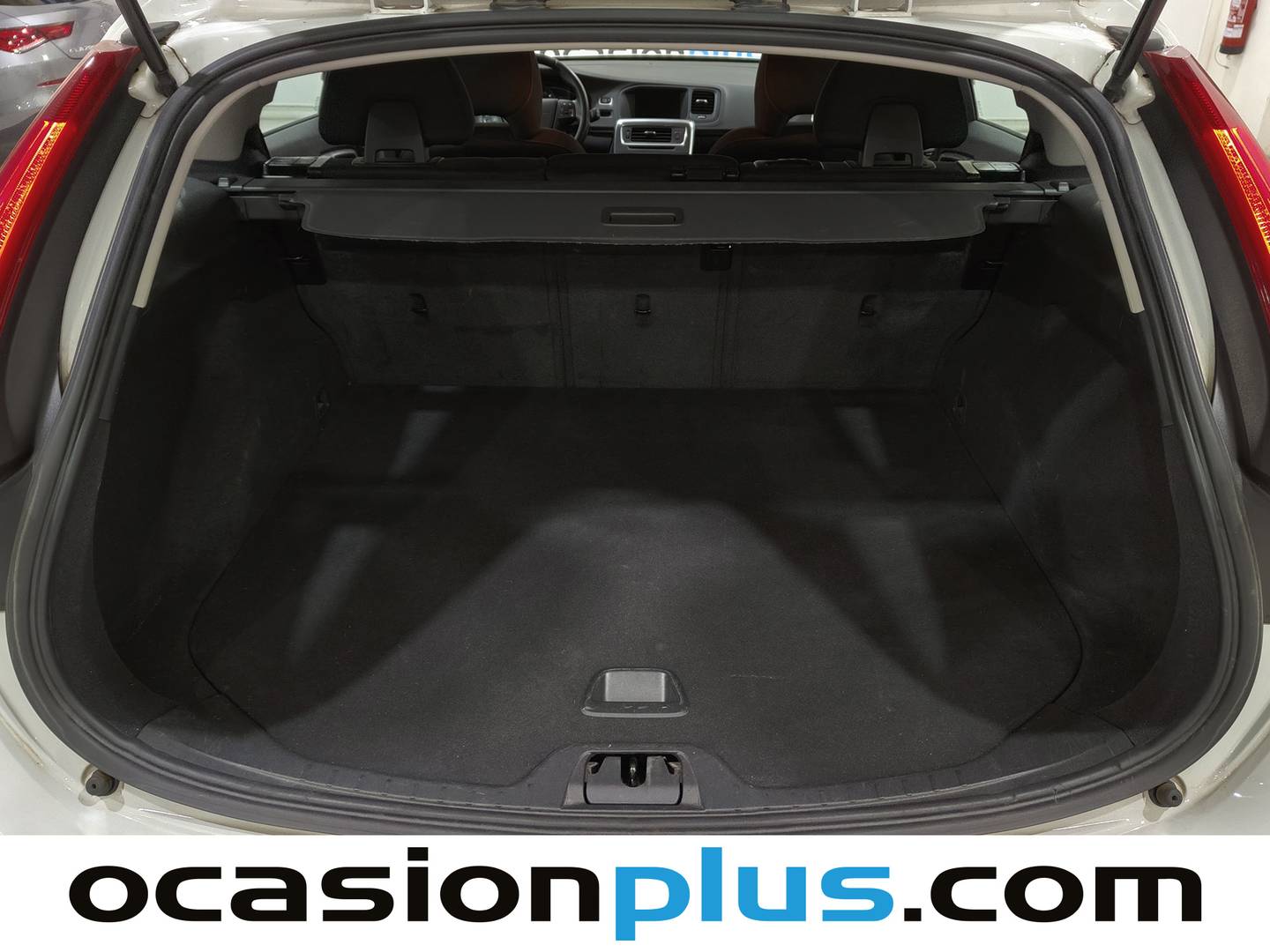 Foto Volvo V60 Cross Country Volvo V60 Cross Country D3 Kinetic  (150 CV)