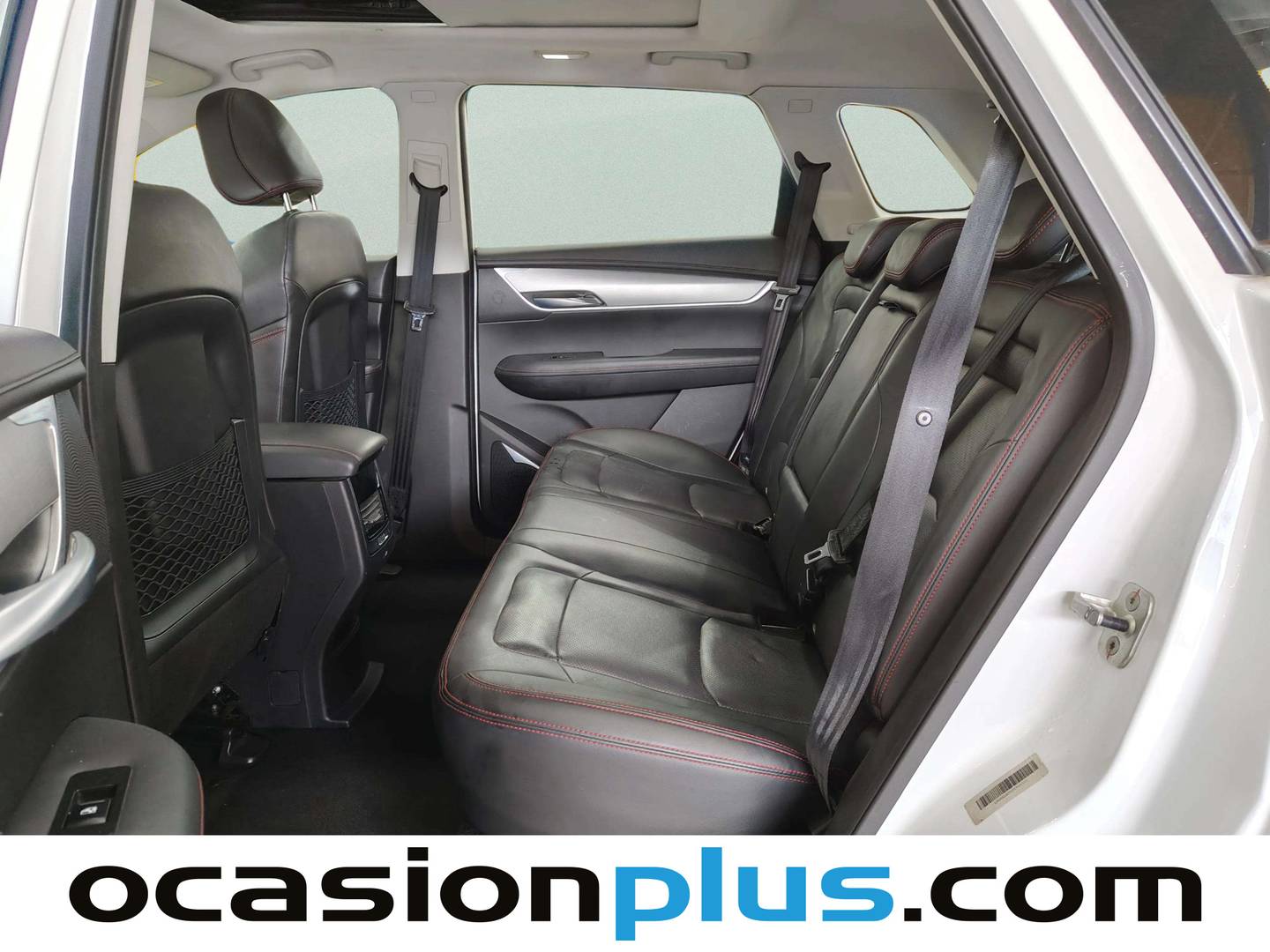 Foto asientos traseros SWM G01 SWM G01 1.5T Luxury (131 CV)