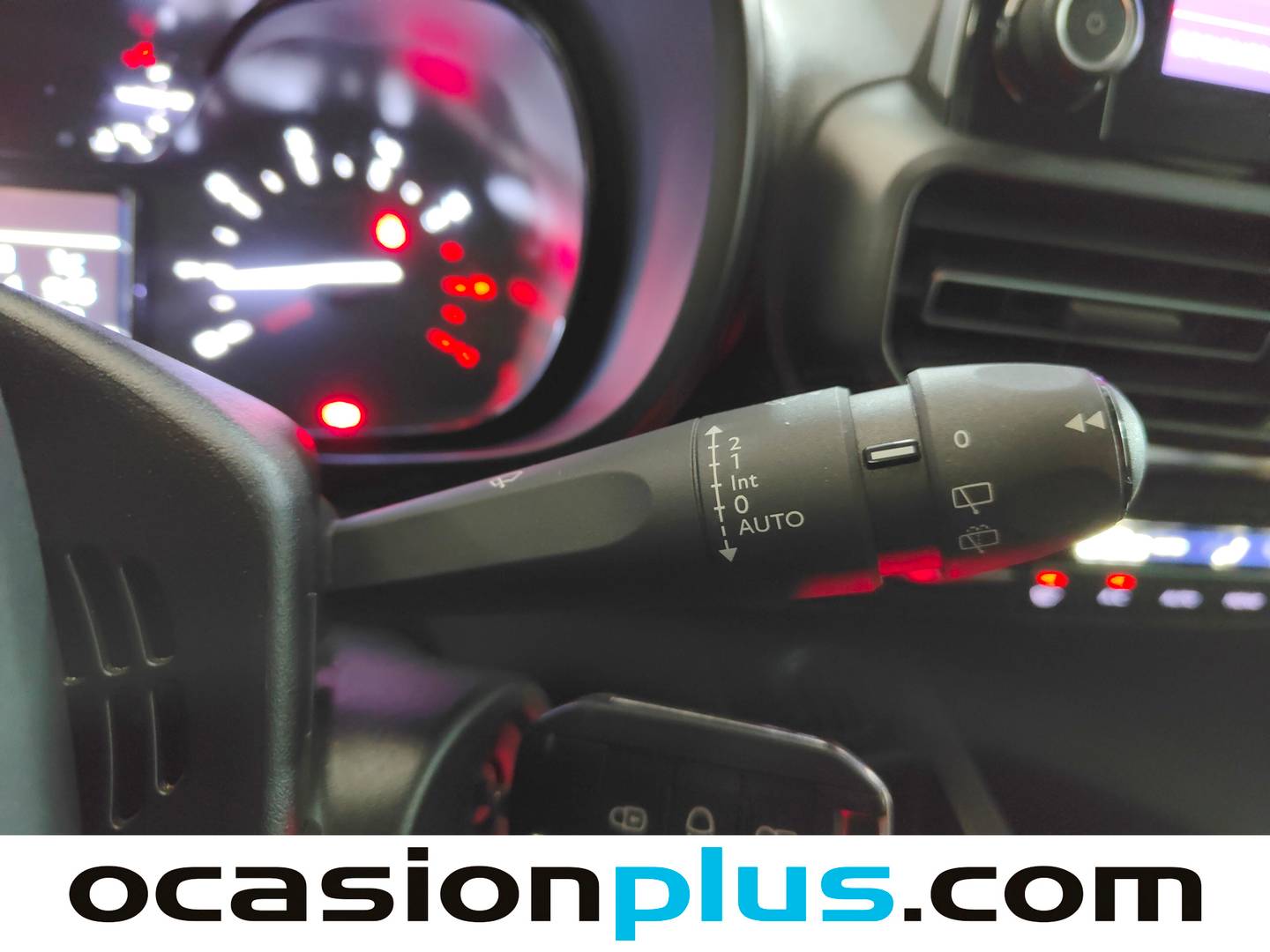 Foto Citroën Berlingo Citroen Berlingo Combi BlueHDi 100 S&S Talla M 100 Años (102 CV)