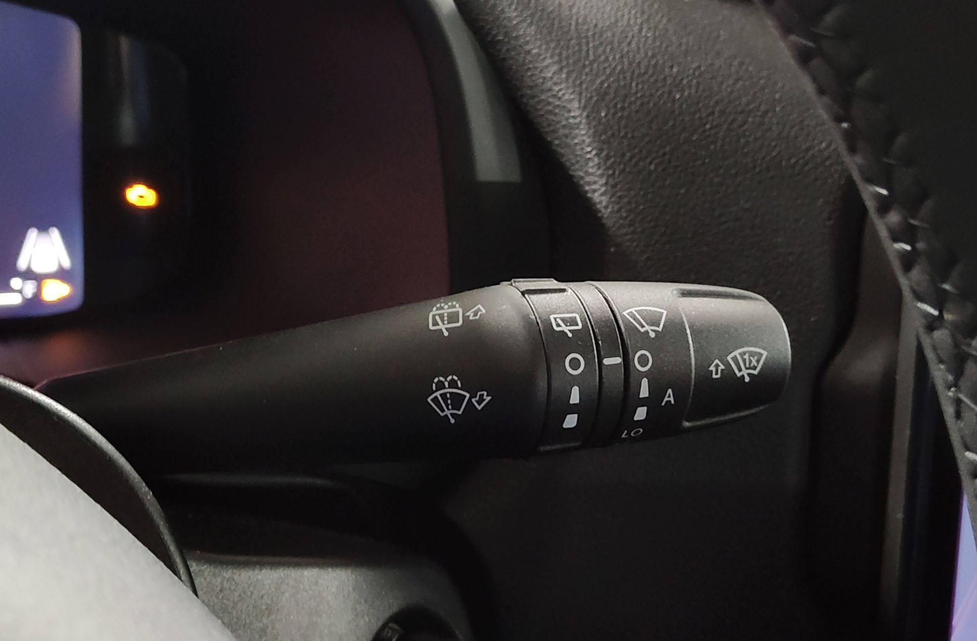 Jeep Renegade eHybrid 1.5 Altitude DCT - foto 26