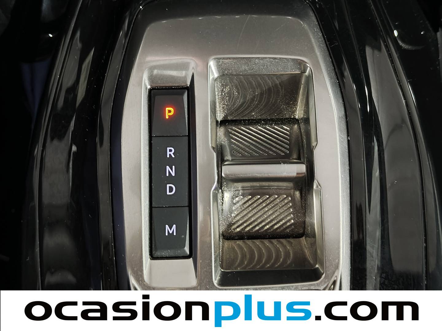 Foto Peugeot 2008 Peugeot 2008 PureTech 130 S&S Allure EAT8 (130 CV)