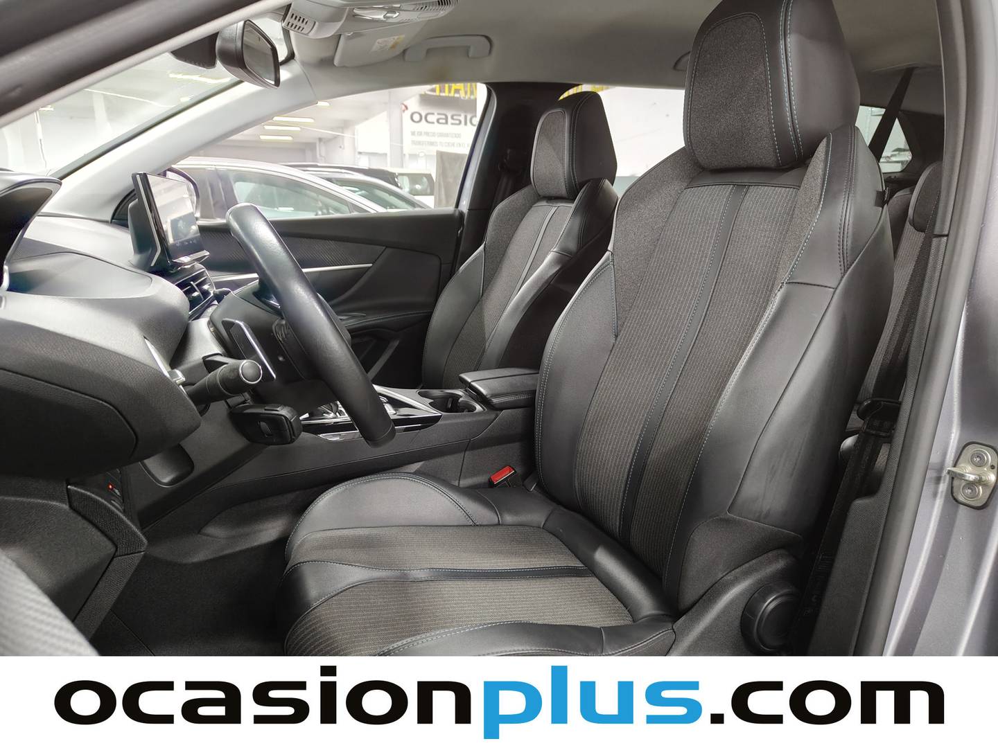 Foto Peugeot 5008 Peugeot 5008 PureTech 130 S&S Allure EAT8 (130 CV) 7 Plazas