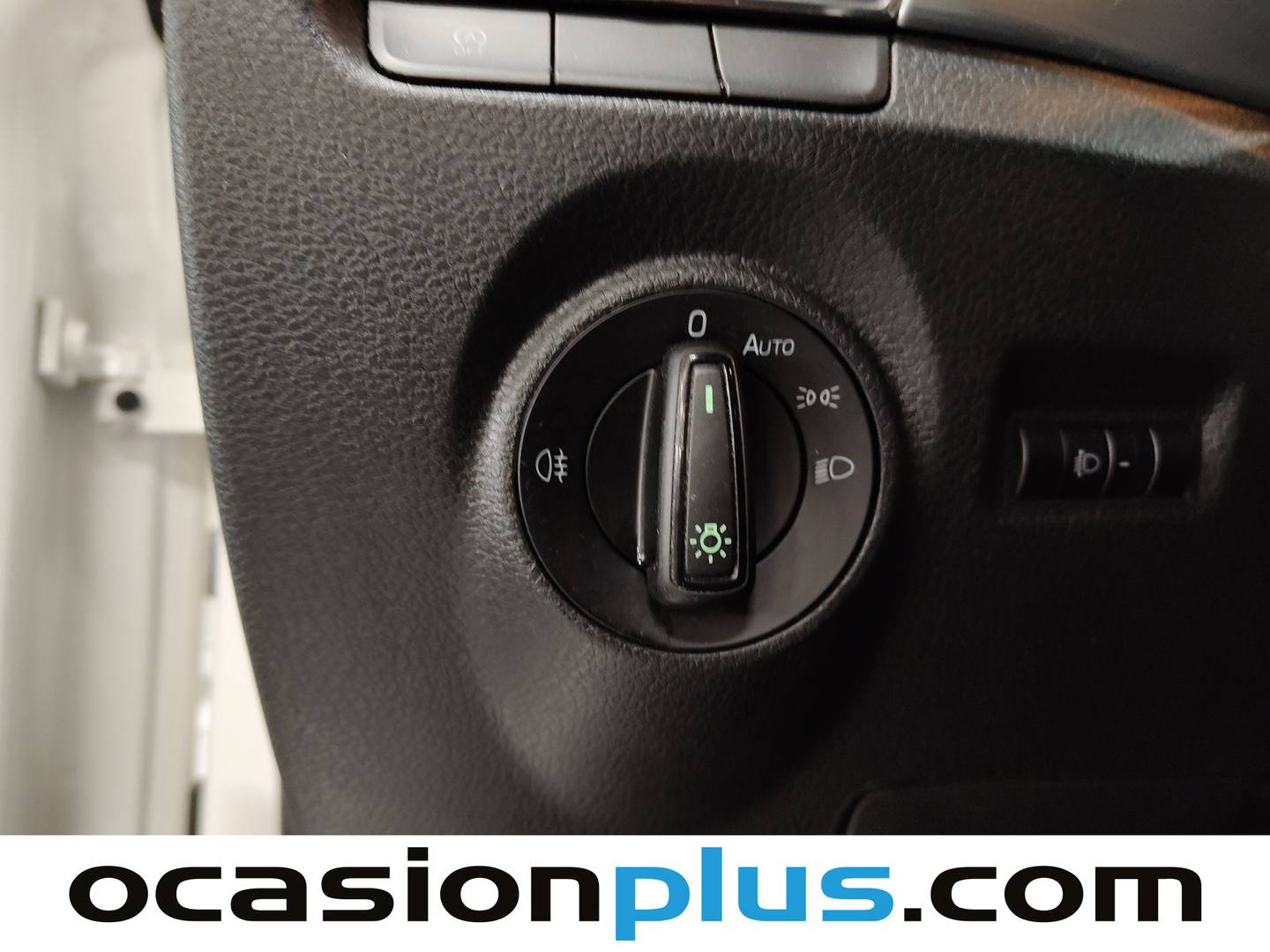 Skoda Fabia Skoda Fabia 1.0 MPI Ambition Plus (60 CV) 2020