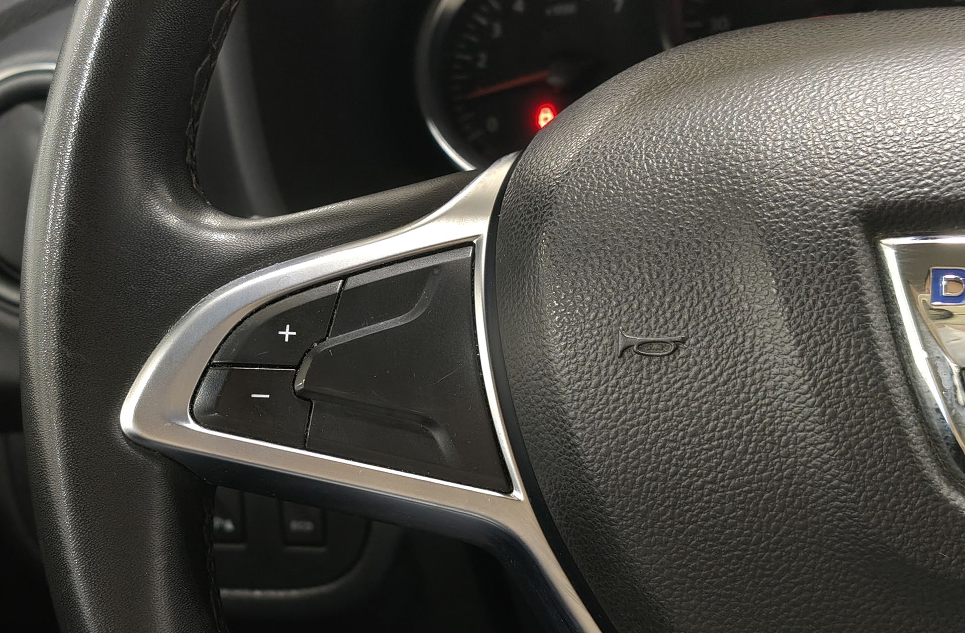 Dacia Sandero Serie Limitada Xplore TCe - foto 25