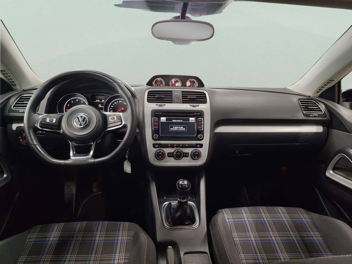 Volkswagen Scirocco Volkswagen Scirocco R-Line 1.4 TSI BMT (125 CV) de ocasión