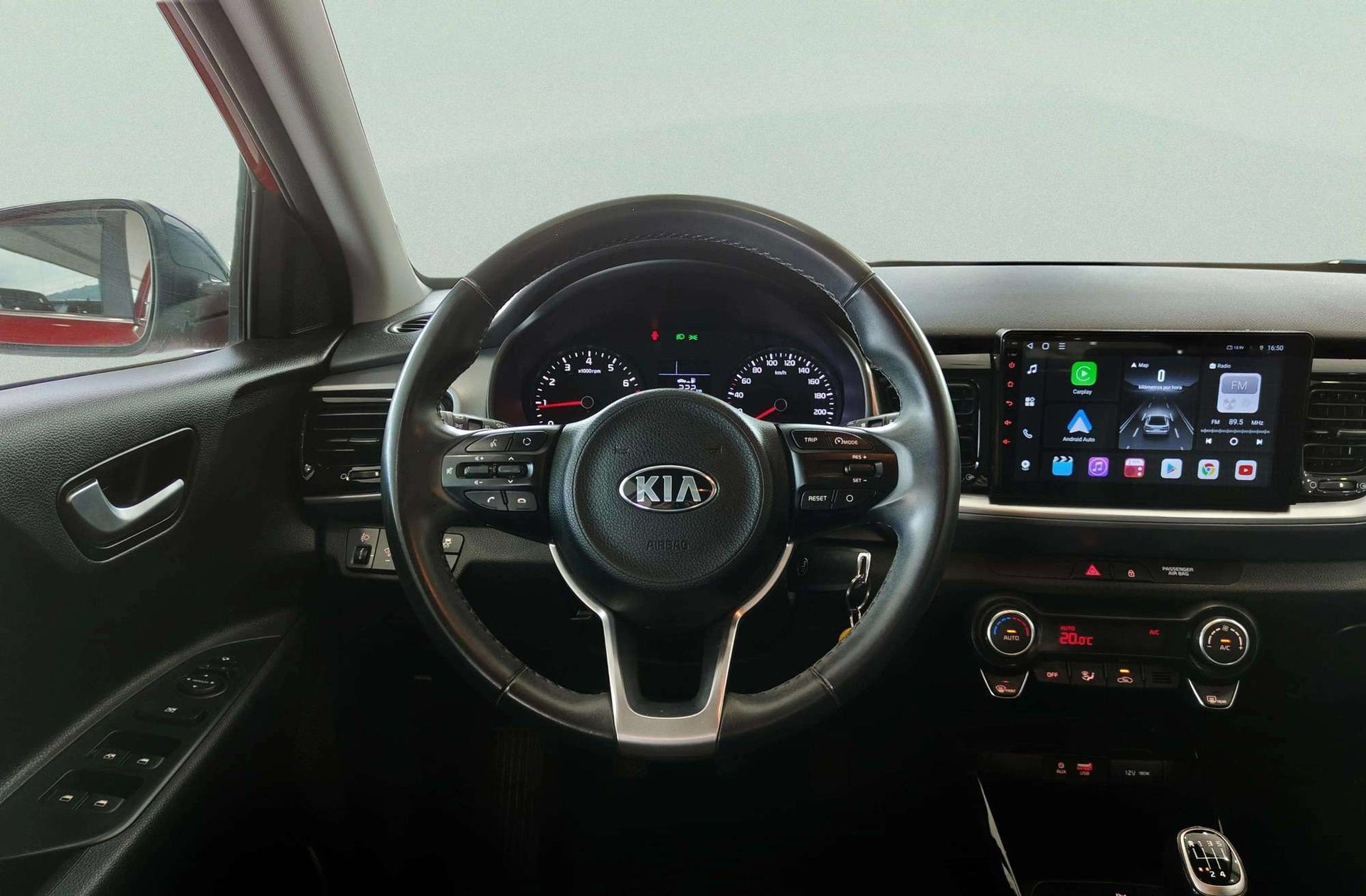 Kia Stonic 1.0 T-GDi Drive - foto 23