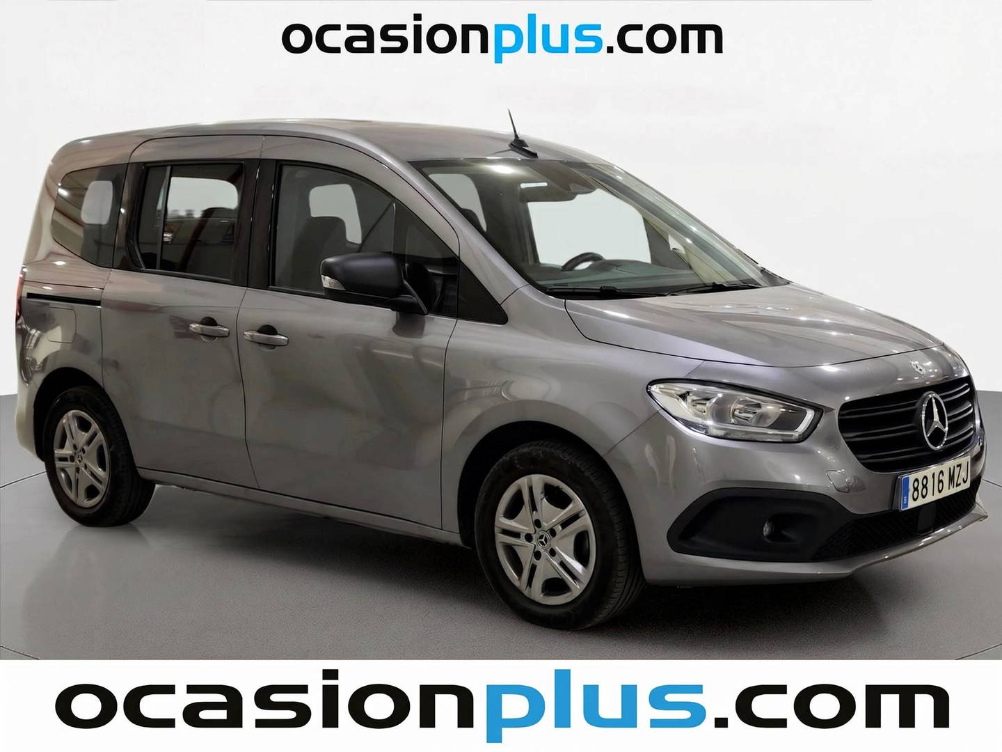 Foto delantera Mercedes Citan Mercedes Citan Combi 110 CDI Tourer Base (95 CV) derecha