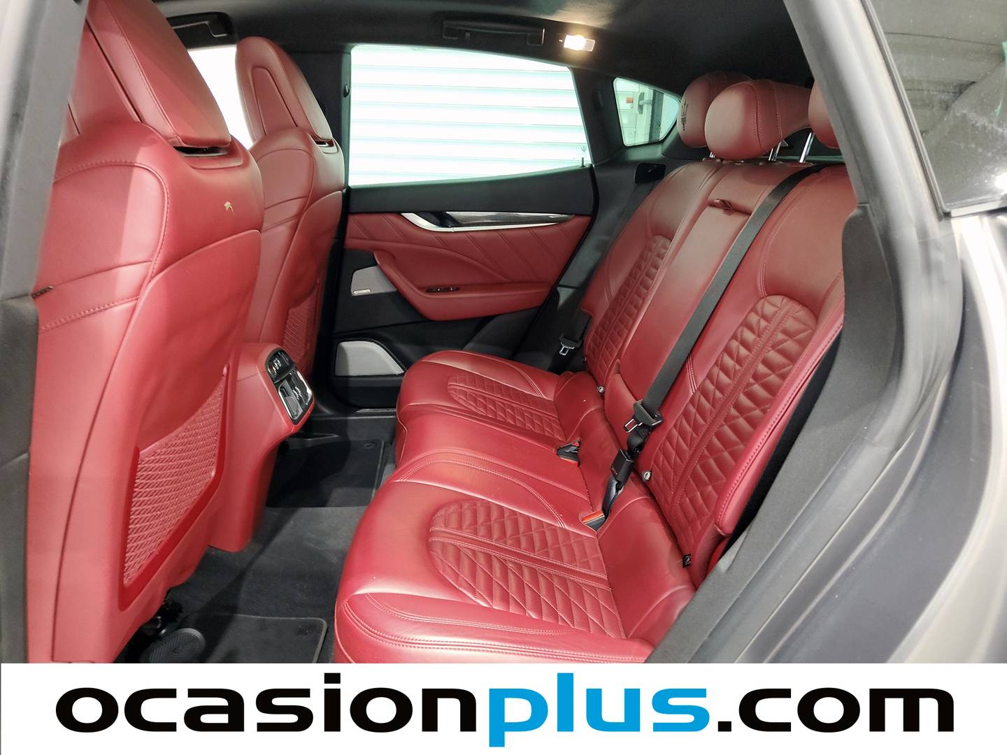 Foto asientos traseros Maserati Levante Maserati Levante 3.0 V6 Vulcano AWD Auto (350 CV)
