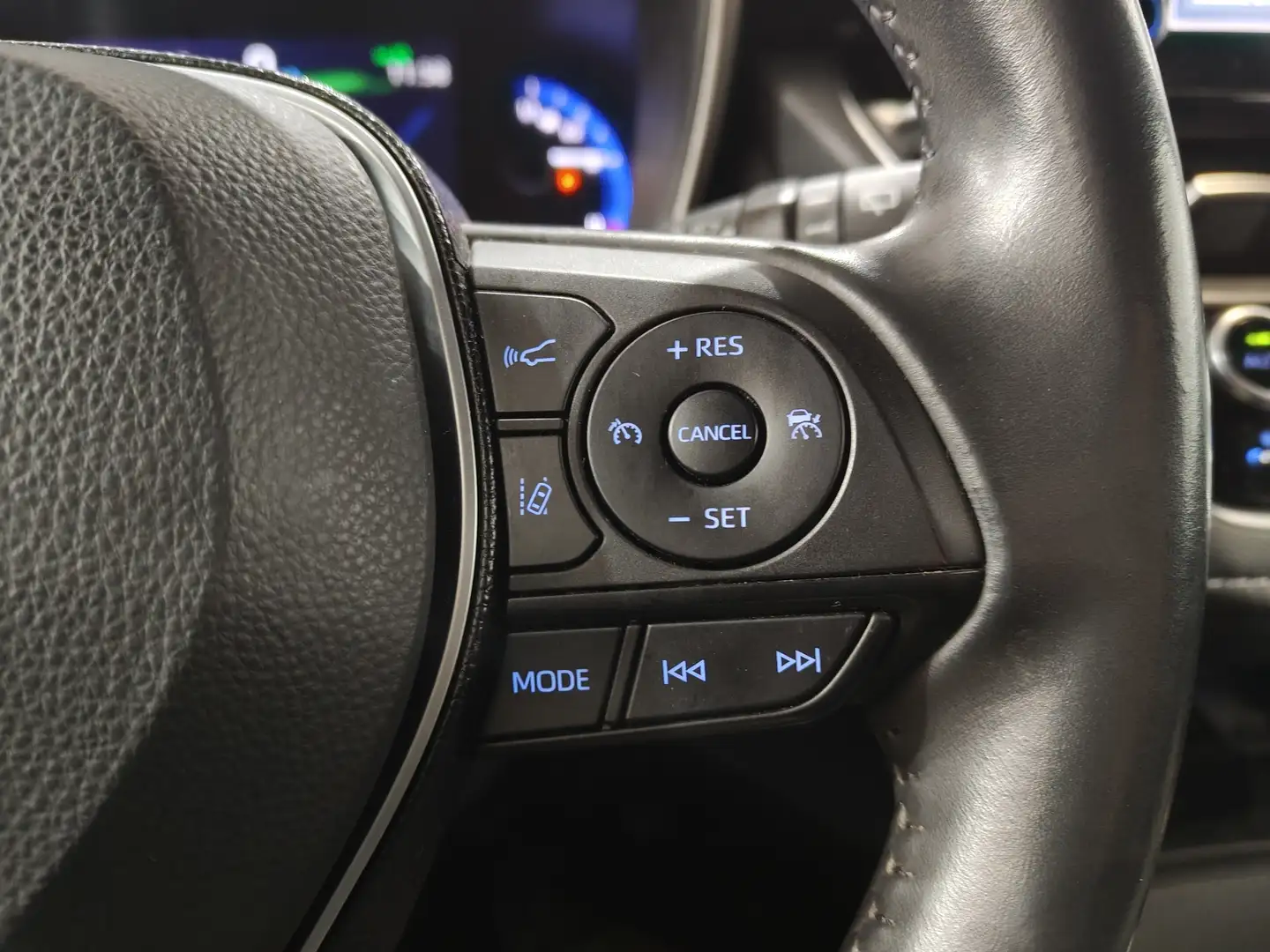 Foto Toyota Corolla Toyota Corolla 180H Active Tech E-CVT (180 CV)