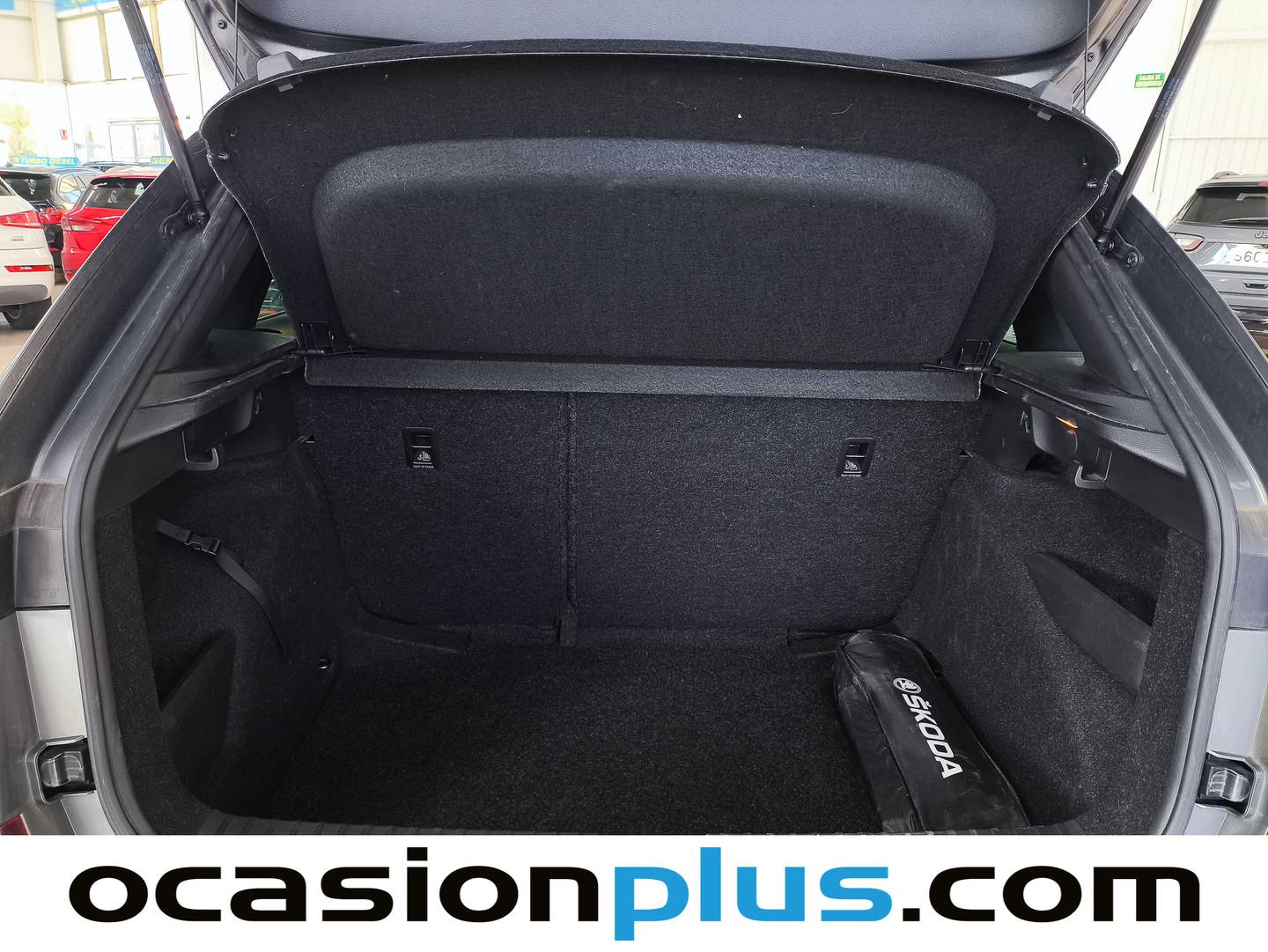 Fotos maletero Skoda Kamiq Skoda Kamiq 1.5 TSI Sport DSG (150 CV)