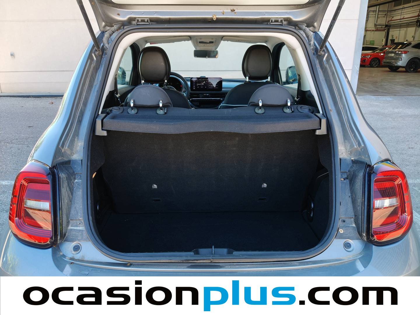 Fotos maletero Fiat 500 Electrico Fiat 500 Electrico Monotrim 320km (118 CV)