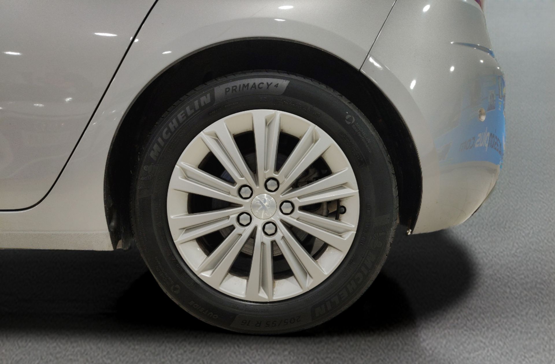 Peugeot 308 PureTech 130 Allure Pack EAT8 - foto 41