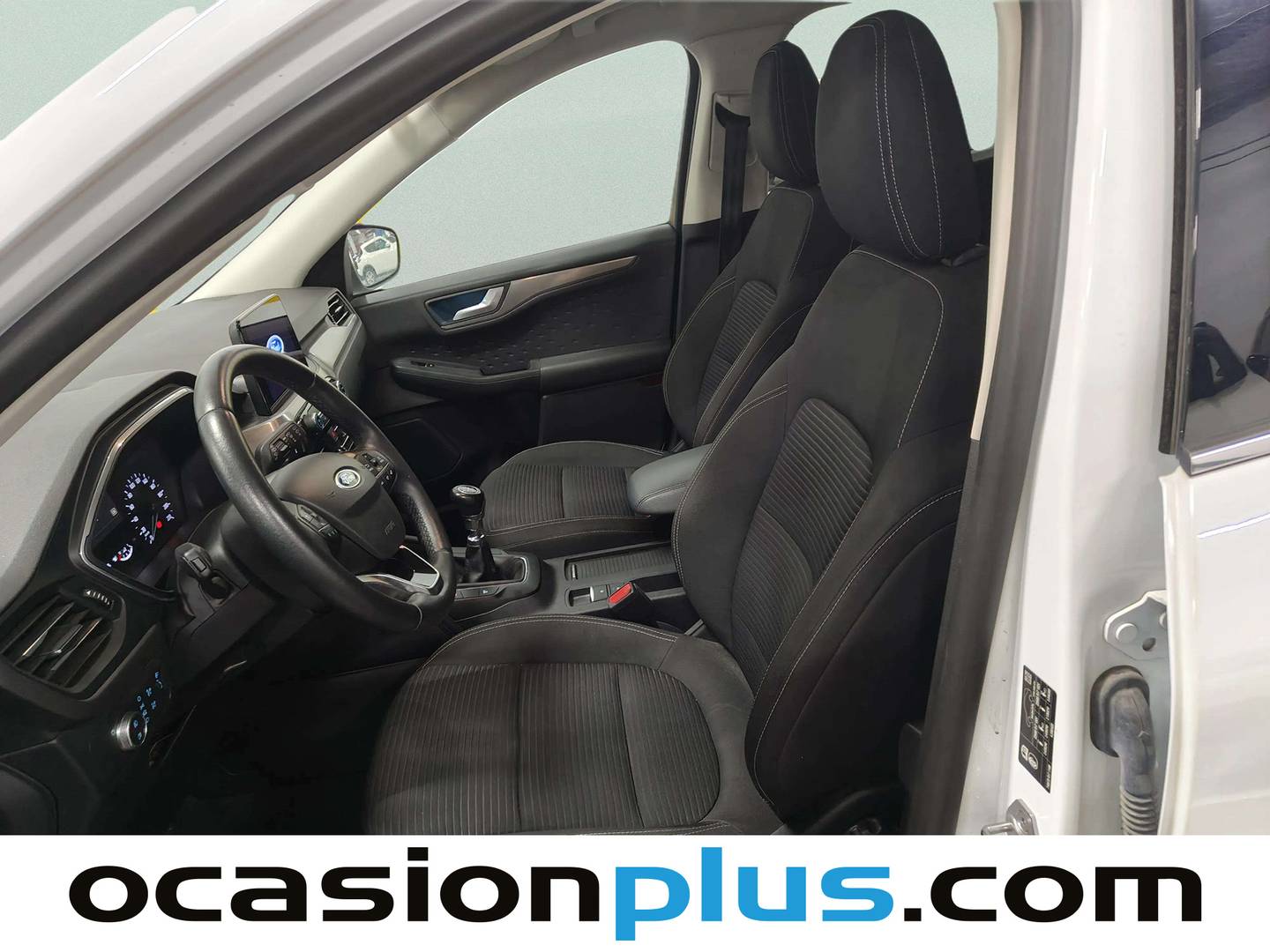 Foto asientos delanteros Ford Kuga Ford Kuga 1.5 EcoBlue Titanium (120 CV)