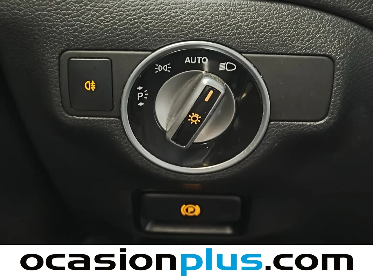 Foto Mercedes CLA Mercedes-Benz CLA Shooting Brake CLA 200 d (136 CV)