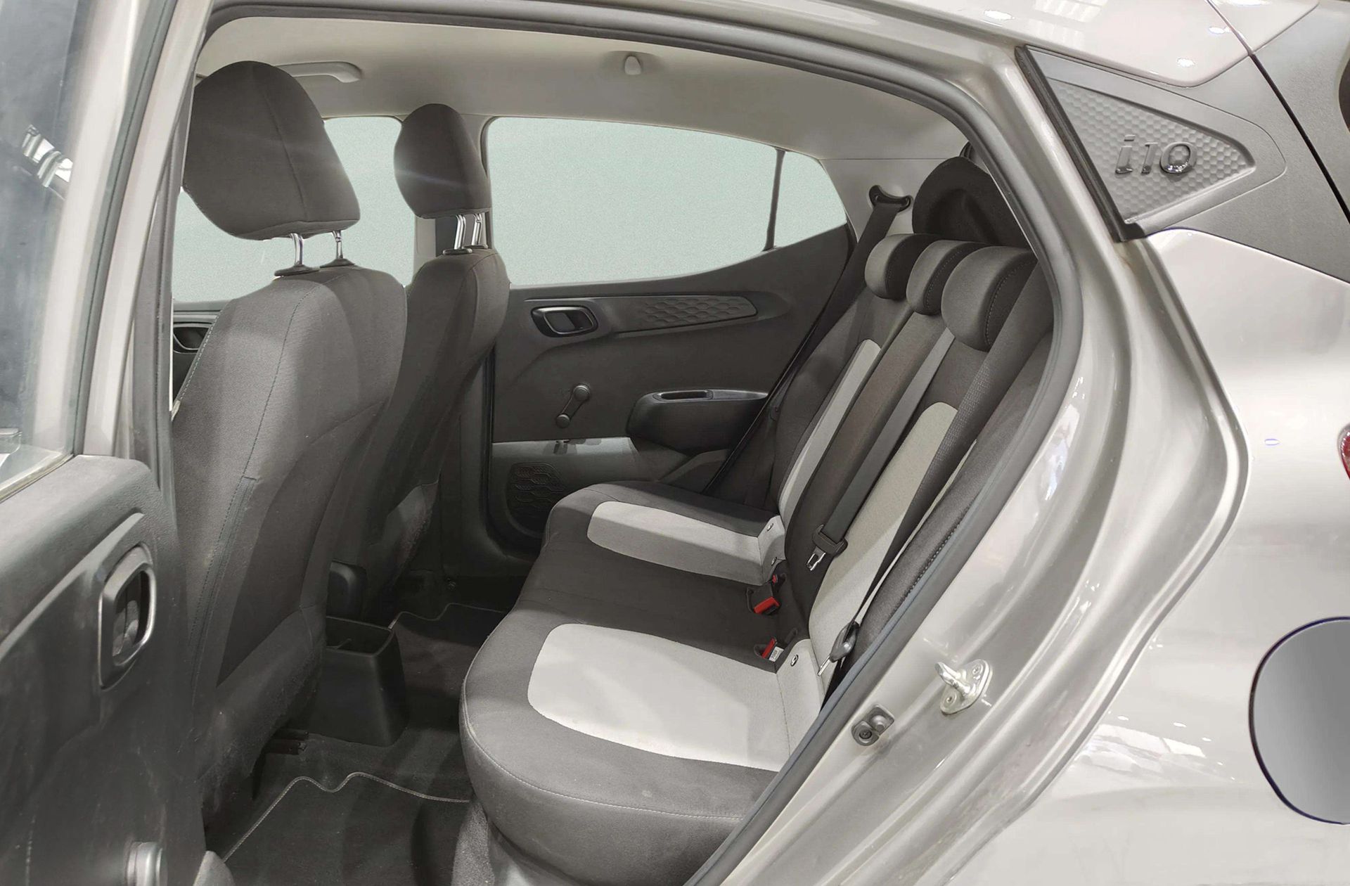 Hyundai i10 1.0 Klass - foto 10