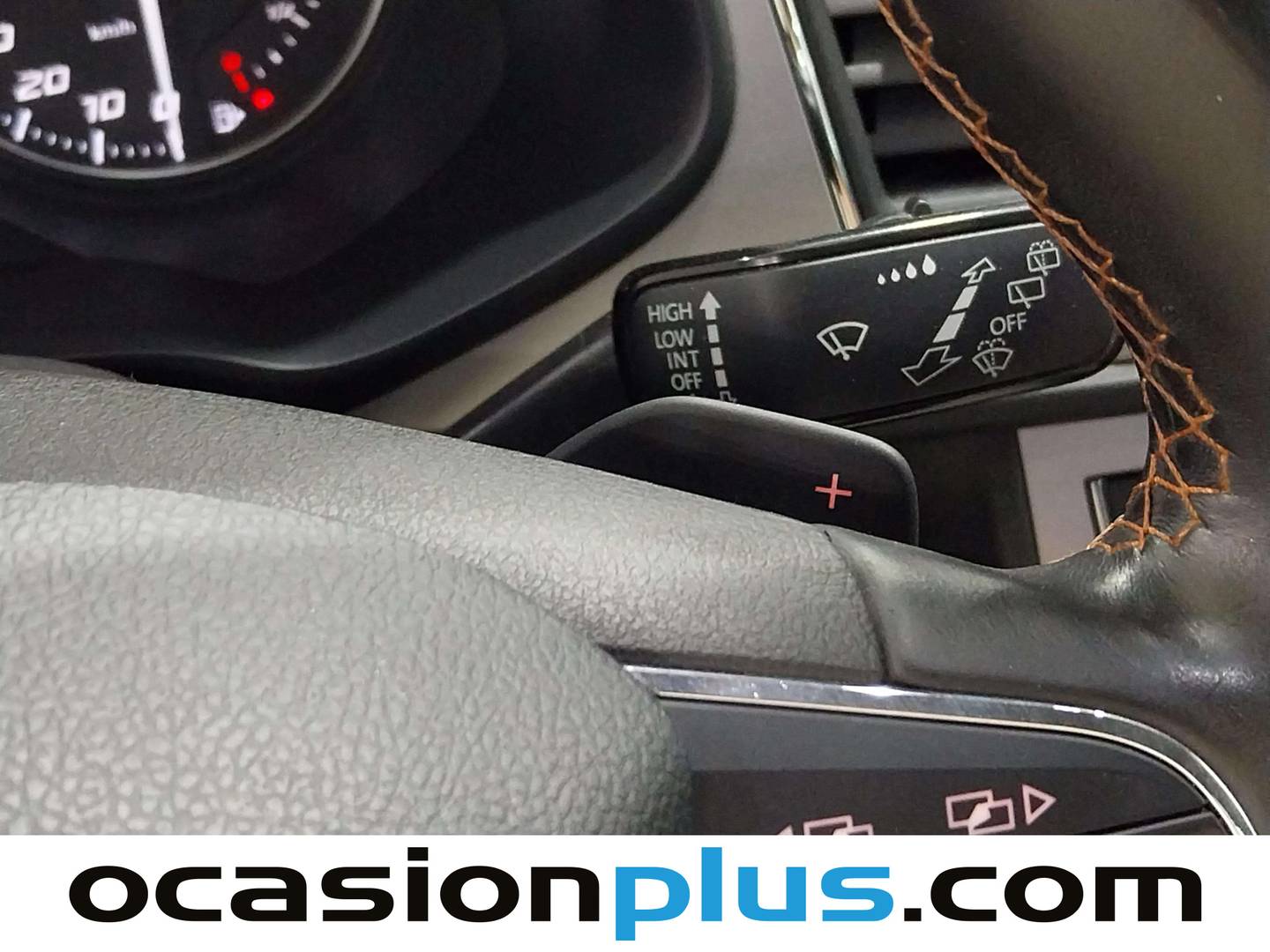 Foto Seat León SEAT León ST 1.8 TSI S&S X-perience Titan Desert 4Drive DSG (180 CV)