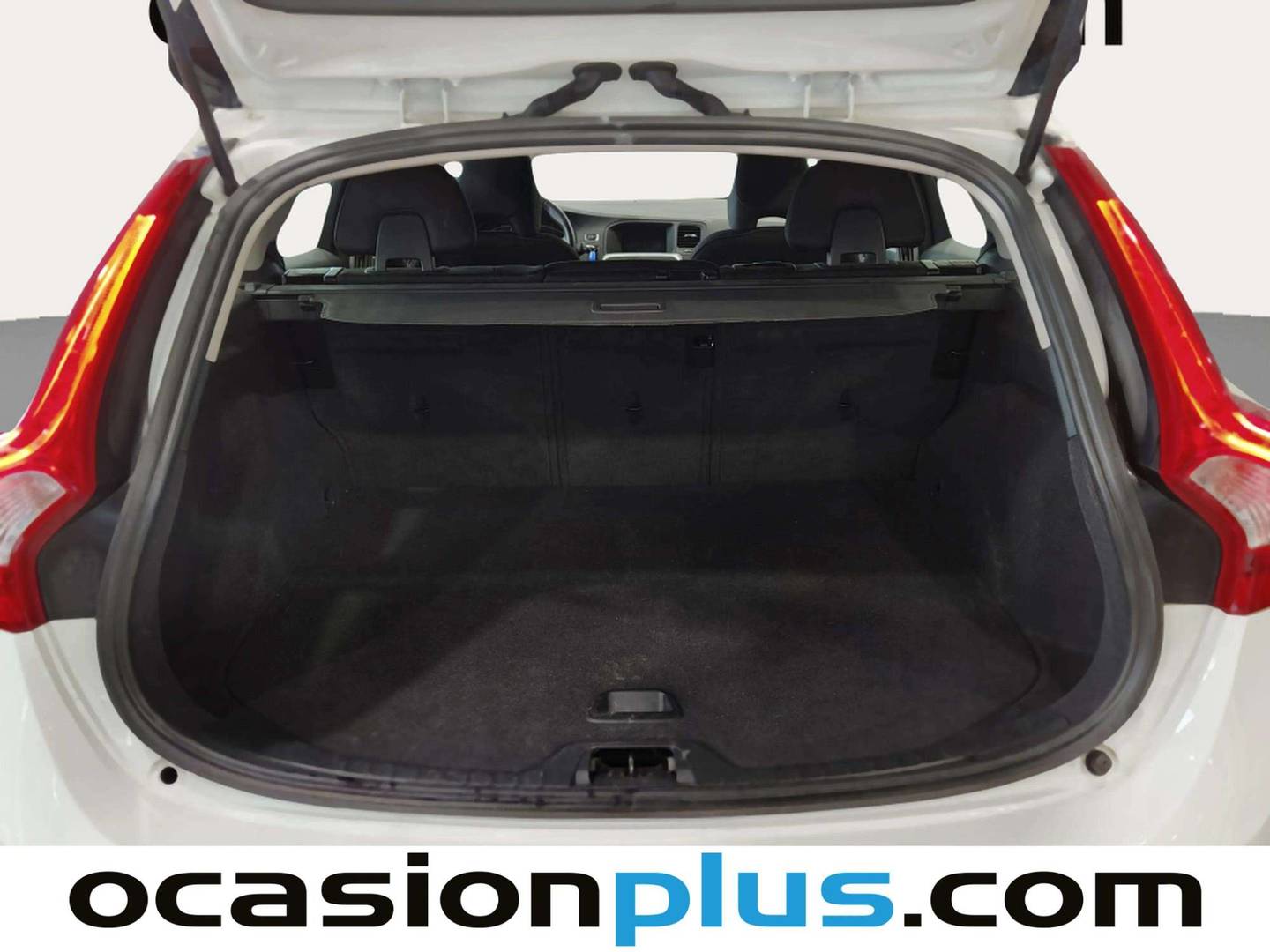 Fotos maletero Volvo V60 Cross Country Volvo V60 Cross Country D3 Kinetic Auto (150 CV)