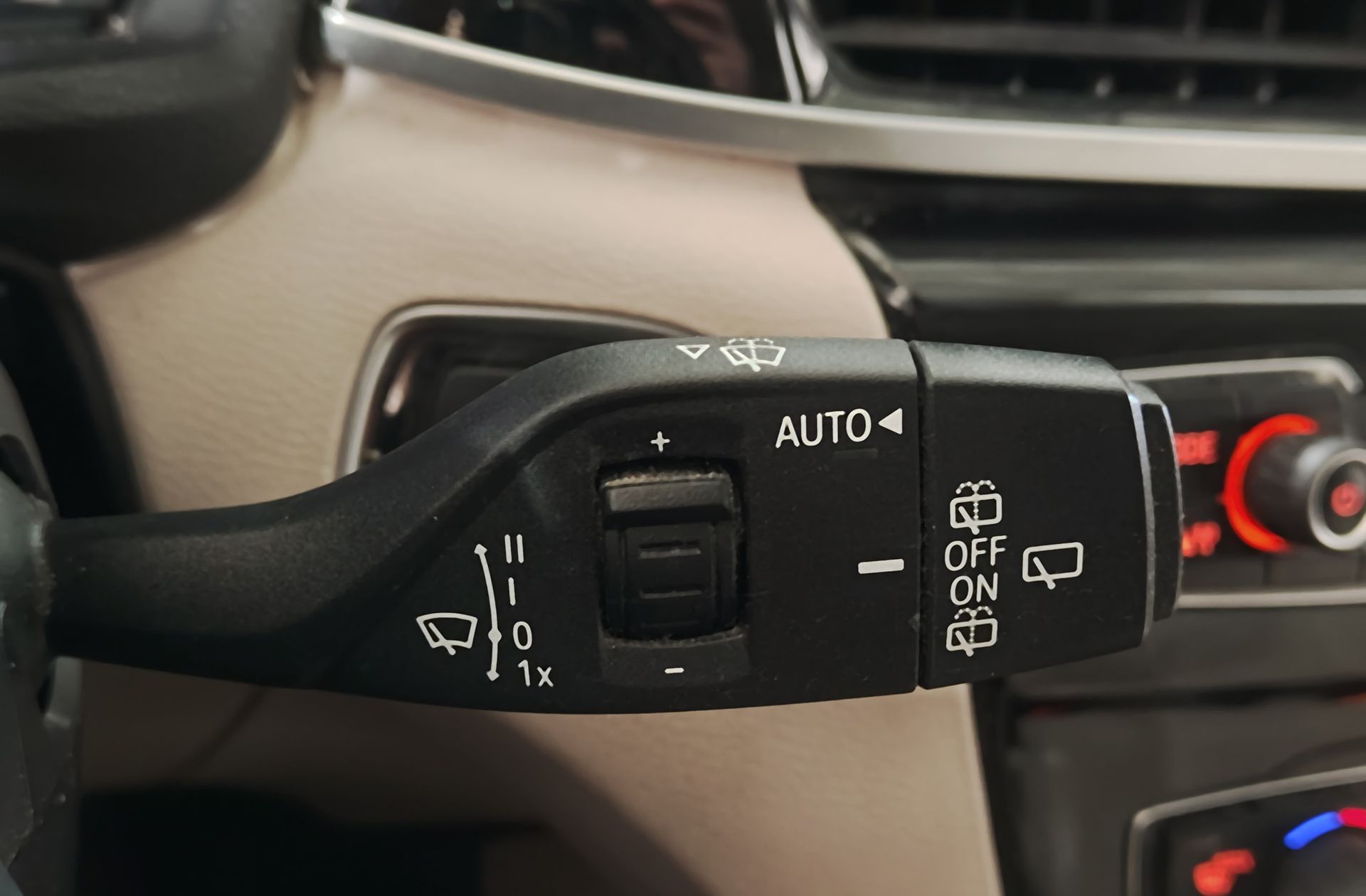 BMW X1 sDrive18i - foto 33