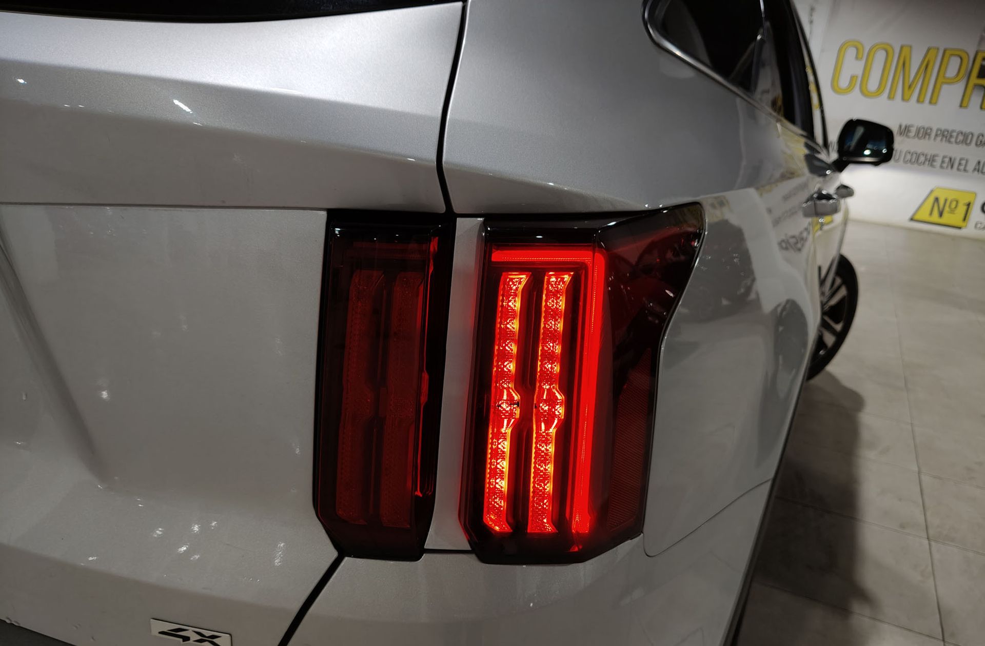 Kia Sorento 2.2 CRDi Emotion 4x4 DCT - foto 23