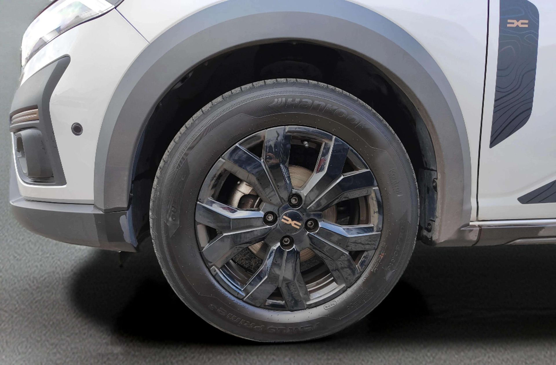 Dacia Sandero Stepway Extreme Go TCe - foto 34