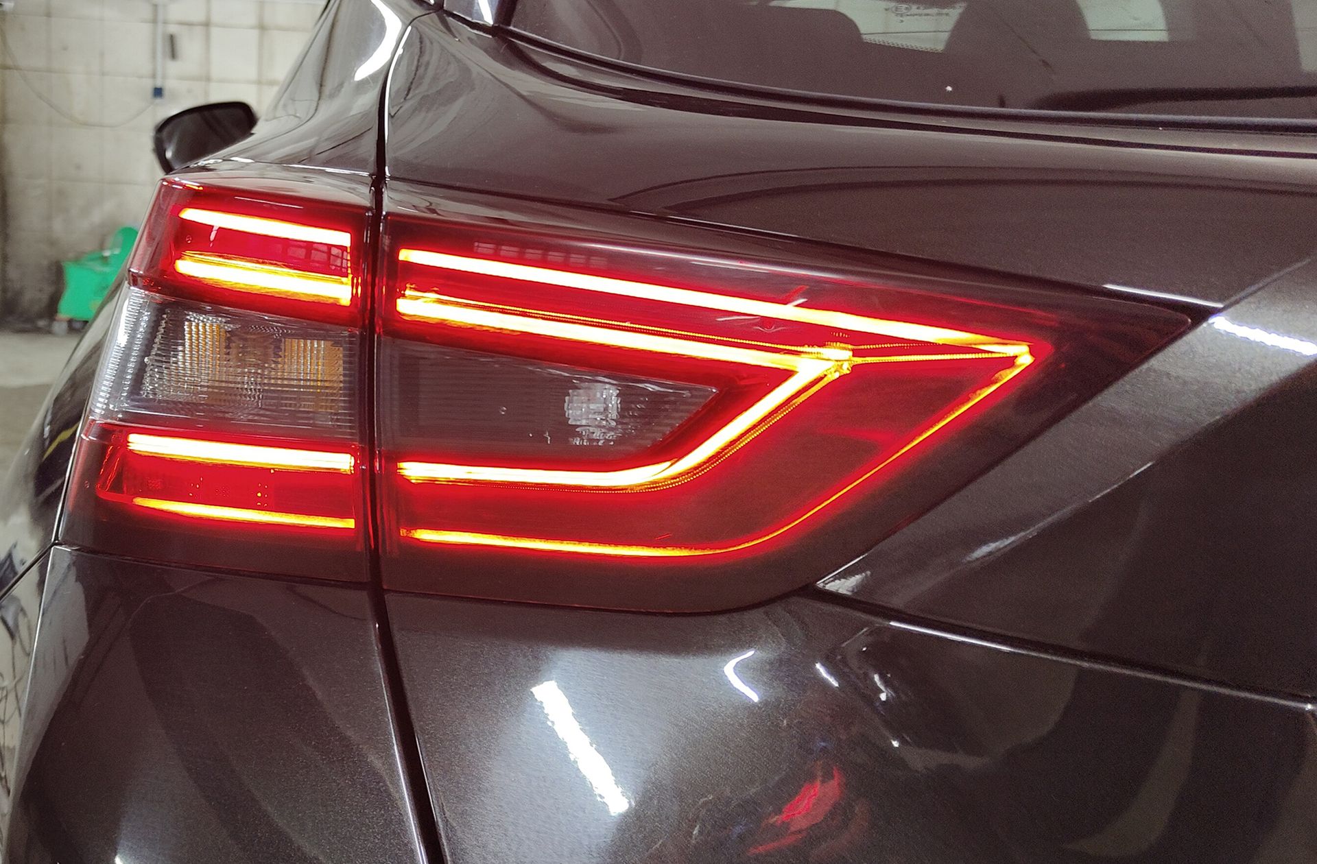 Nissan Juke 1.6 Hybrid N-Connecta - foto 16