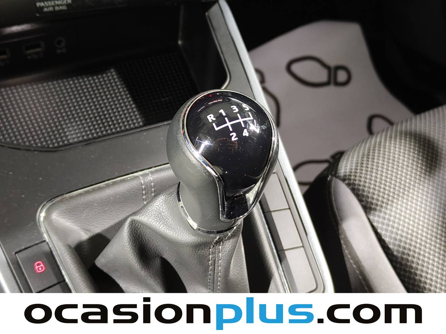 Foto Seat Arona SEAT Arona 1.0 TSI Style Ecomotive  (95 CV)