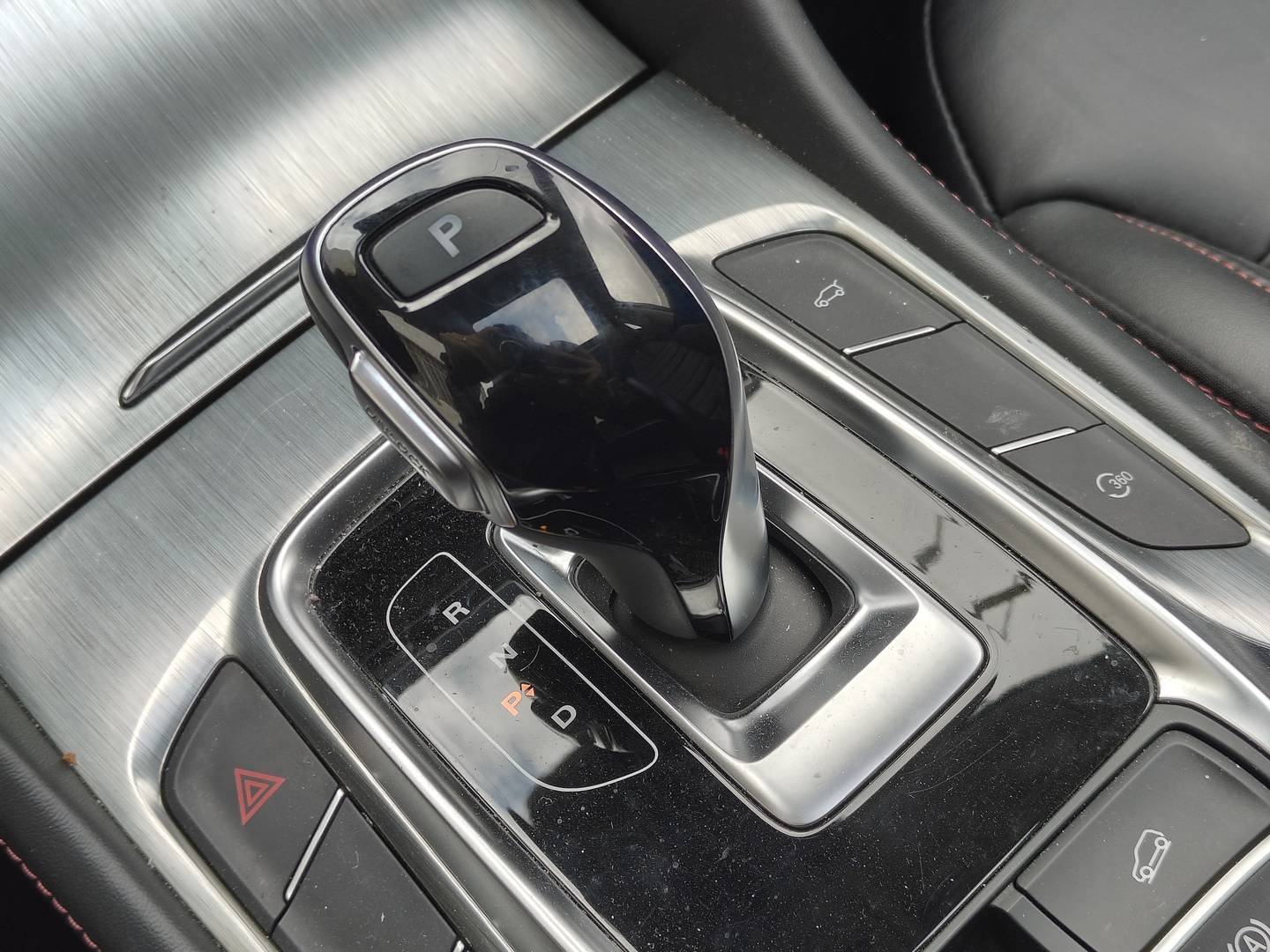 Foto MG HS MG eHS 1.5 T-GDI PHEV Luxury (258 CV)