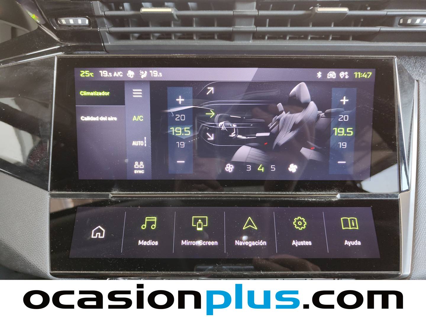 Foto Peugeot 408 Peugeot 408 Puretech 130 Allure Pack EAT8 (130 CV)