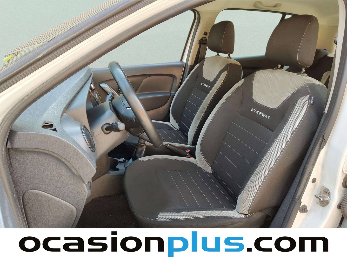 Foto asientos delanteros Dacia Sandero Dacia Sandero Stepway Comfort TCe (90 CV)