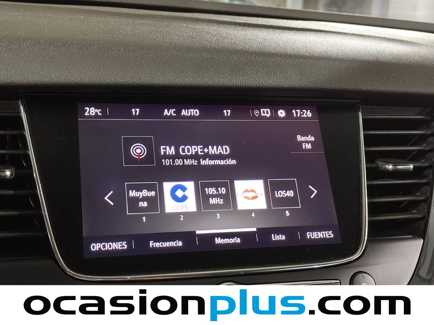 Foto Opel Grandland X PHEV Opel Grandland X 1.6 Turbo PHEV Ultimate 4x2 Auto (224 CV)