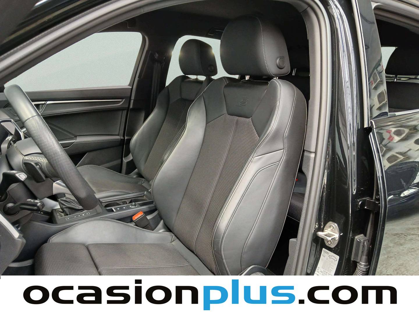 Foto asientos delanteros Audi Q3 Sportback Audi Q3 Sportback Black line 35 TDI (150 CV) S tronic