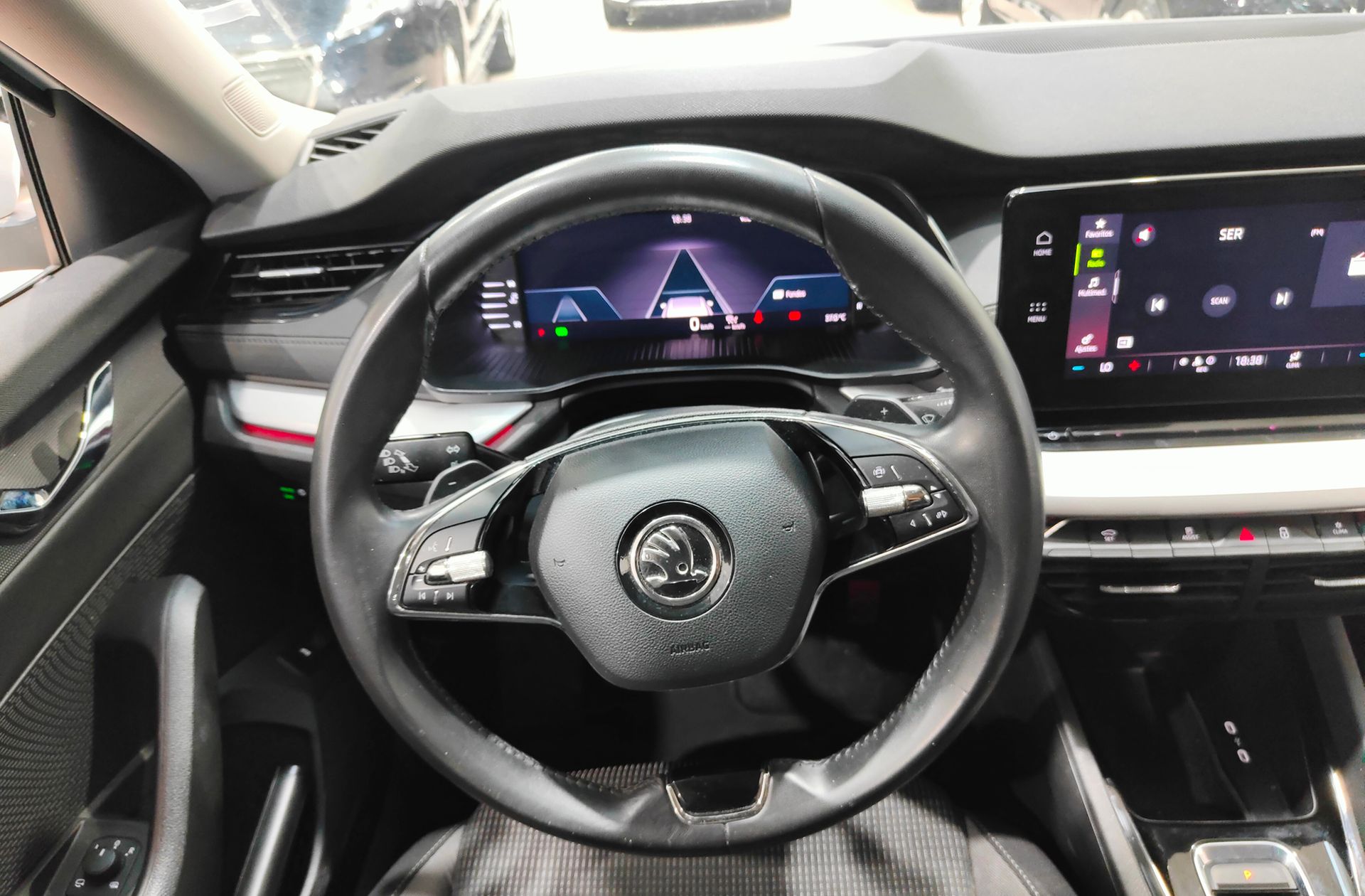 Škoda Octavia Combi 1.0 TSI mHEV Ambition DSG - foto 23