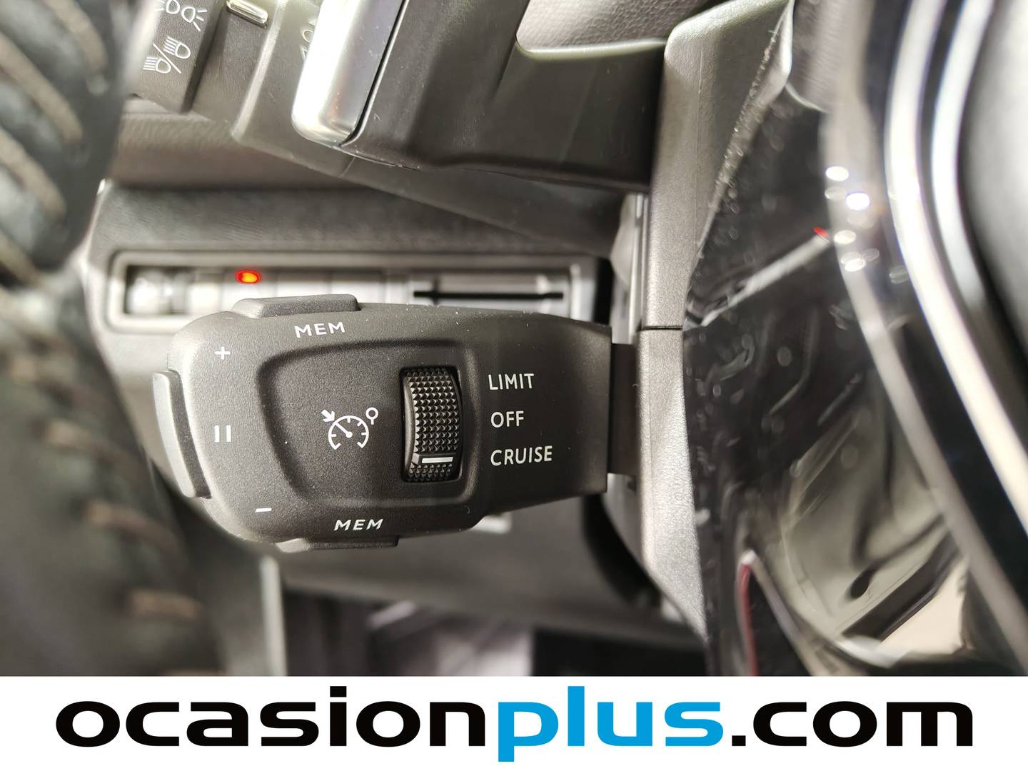 Foto Peugeot 3008 Peugeot 3008 BlueHDi 130 S&S Allure Pack EAT8 (130 CV)