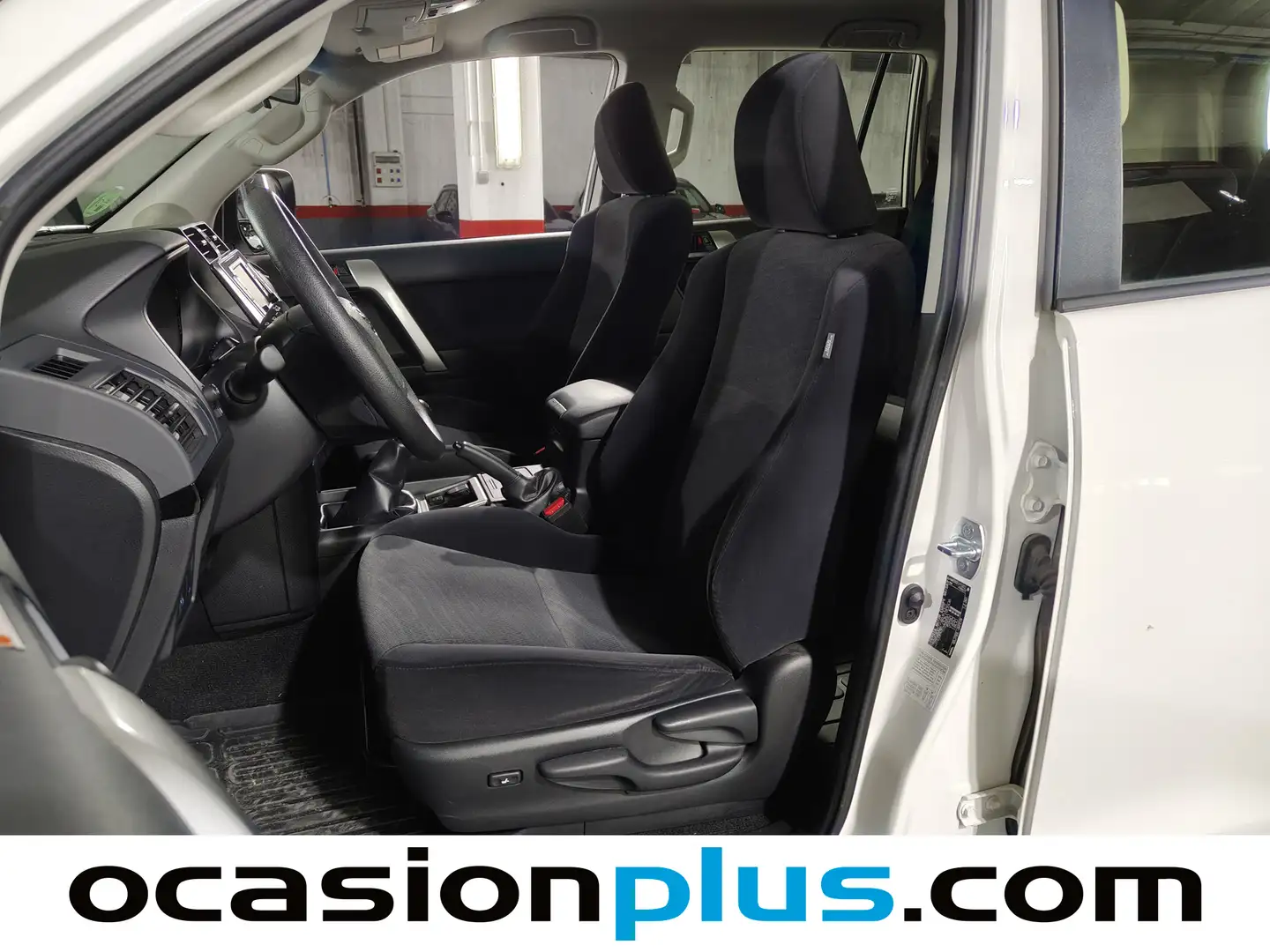 Foto Toyota Land Cruiser Toyota Land Cruiser 2.8 D-4D GX (204 CV) 4x4