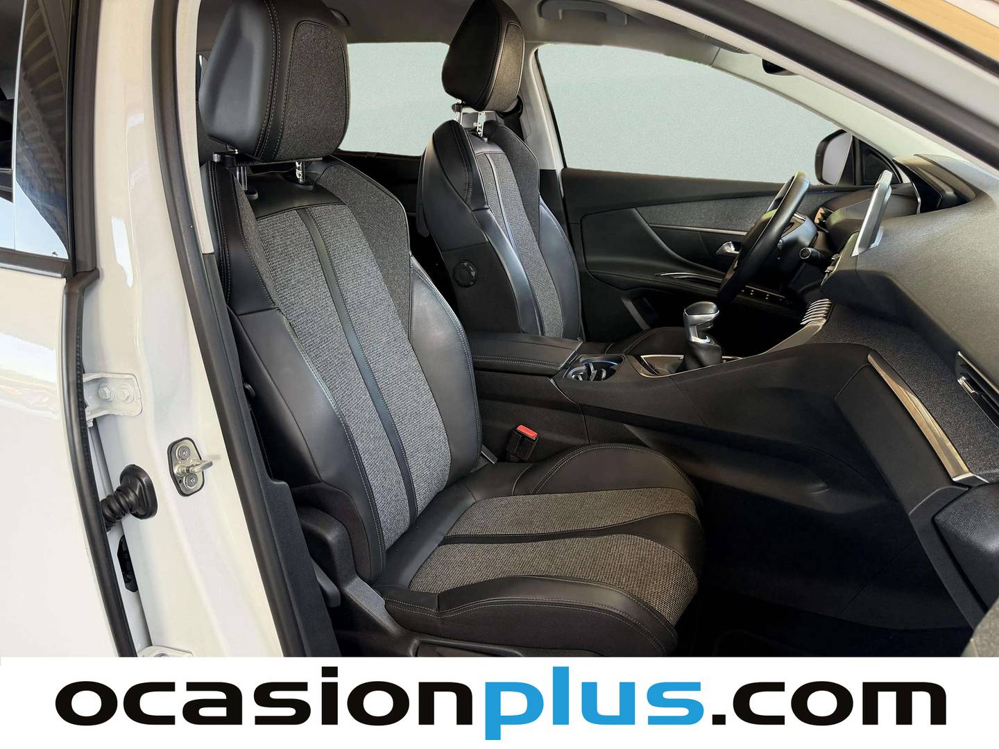 Peugeot 5008 Peugeot 5008 PureTech 130 S&S Allure (130 CV) 7 plazas 2018